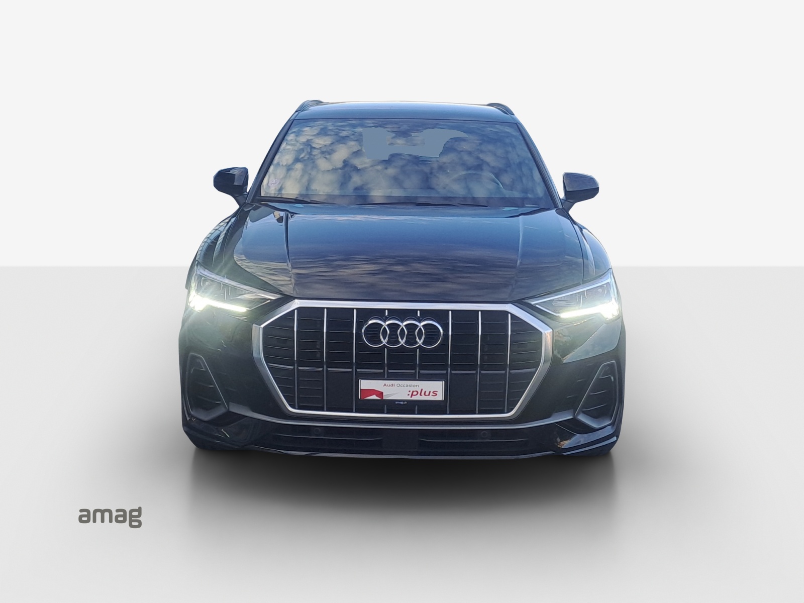 AUDI Q3 35 TFSI S line S-tronic-image-6