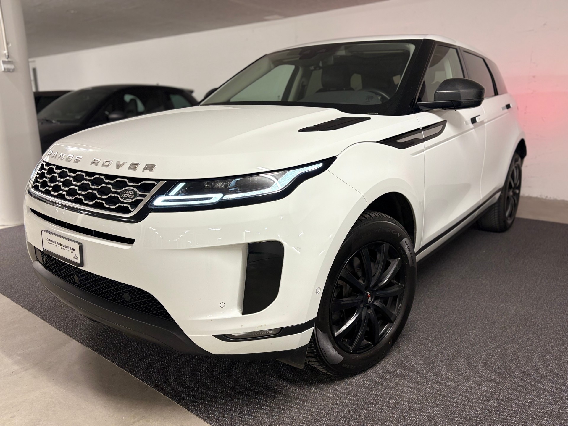 LAND ROVER Range Rover Evoque P 200 MHEV AT9