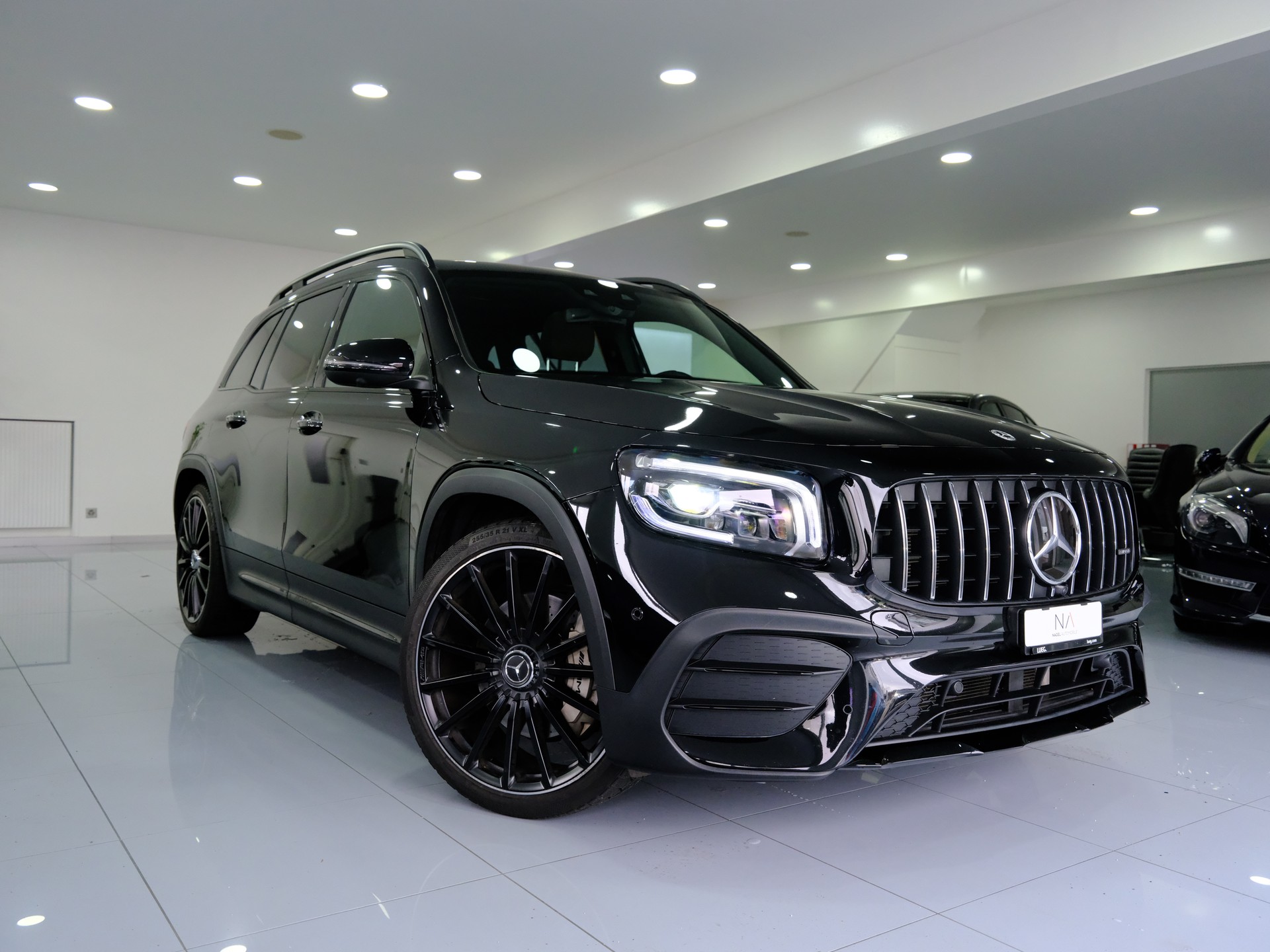 MERCEDES-BENZ GLB 35 AMG 4Matic 8G-Tronic-image-0