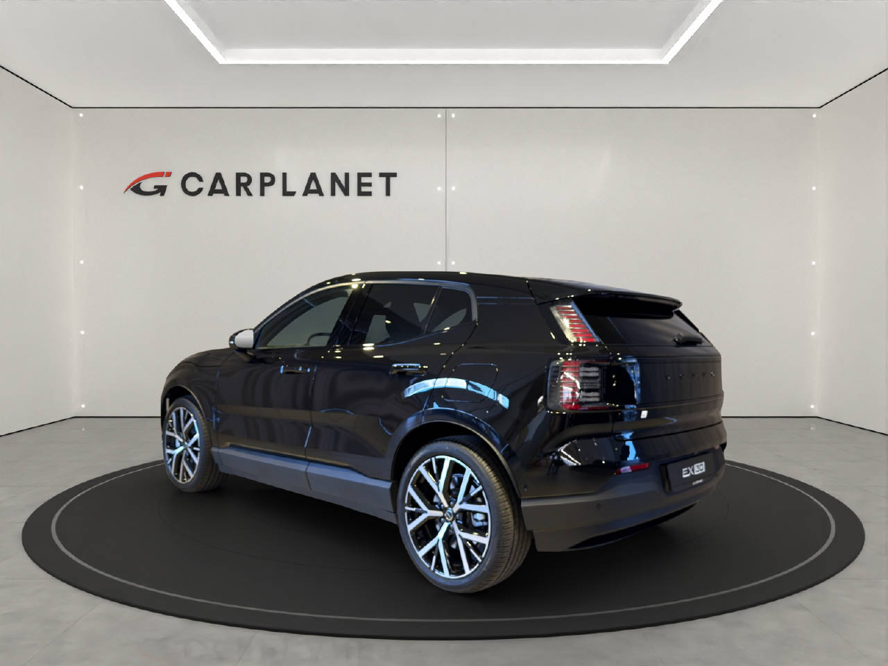 VOLVO EX 30 E60 Twin Ultra Performance Sw. Black Ed. AWD-image-1