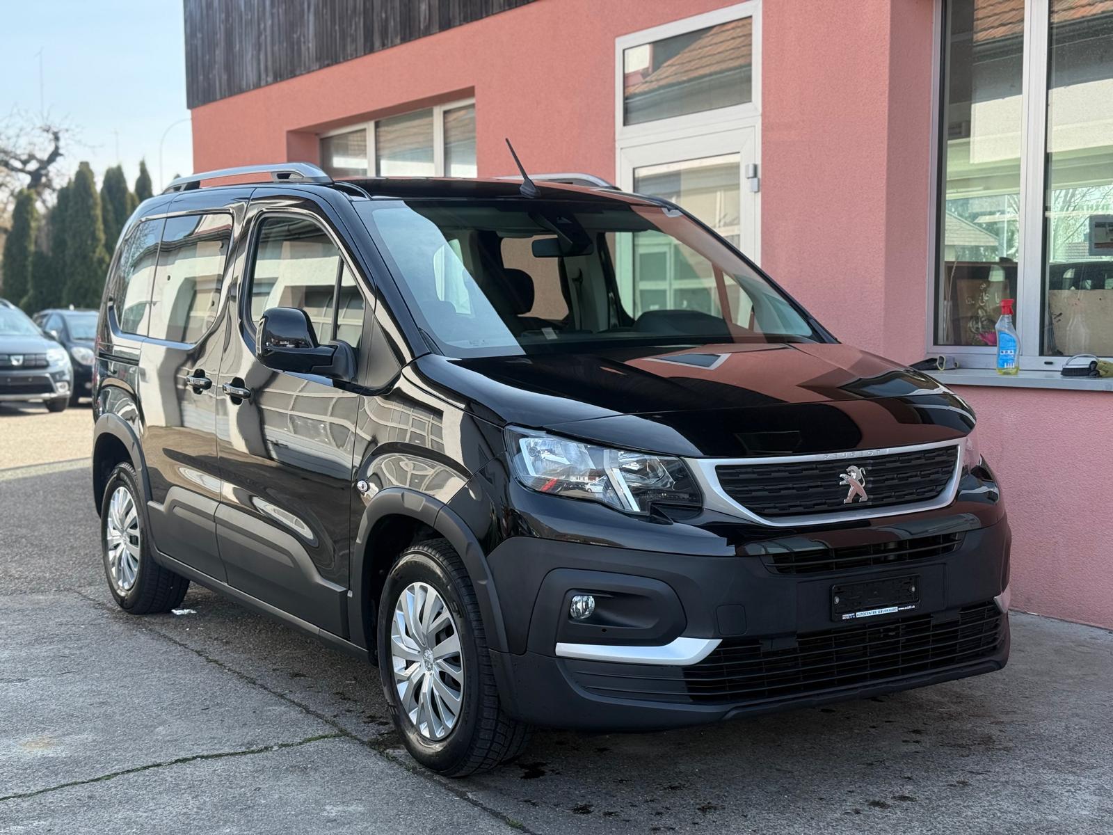 PEUGEOT Rifter 1.5 BlueHDi Active / MFK 11.2025