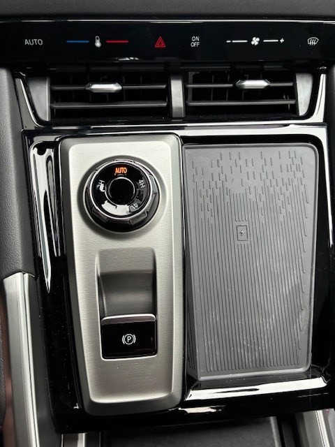 MAXUS T60 Max 2.0TDI 4x4 Automat-image-11