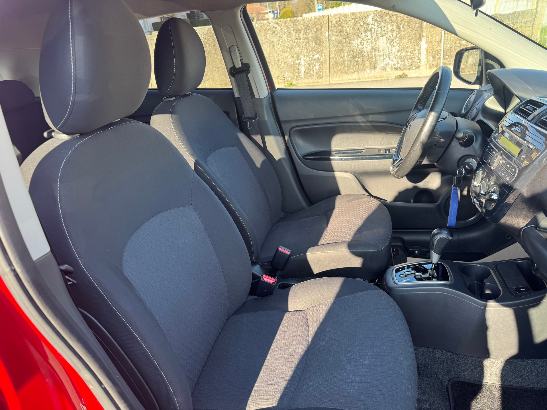 MITSUBISHI Space Star 1.2 Value CVT-image-9