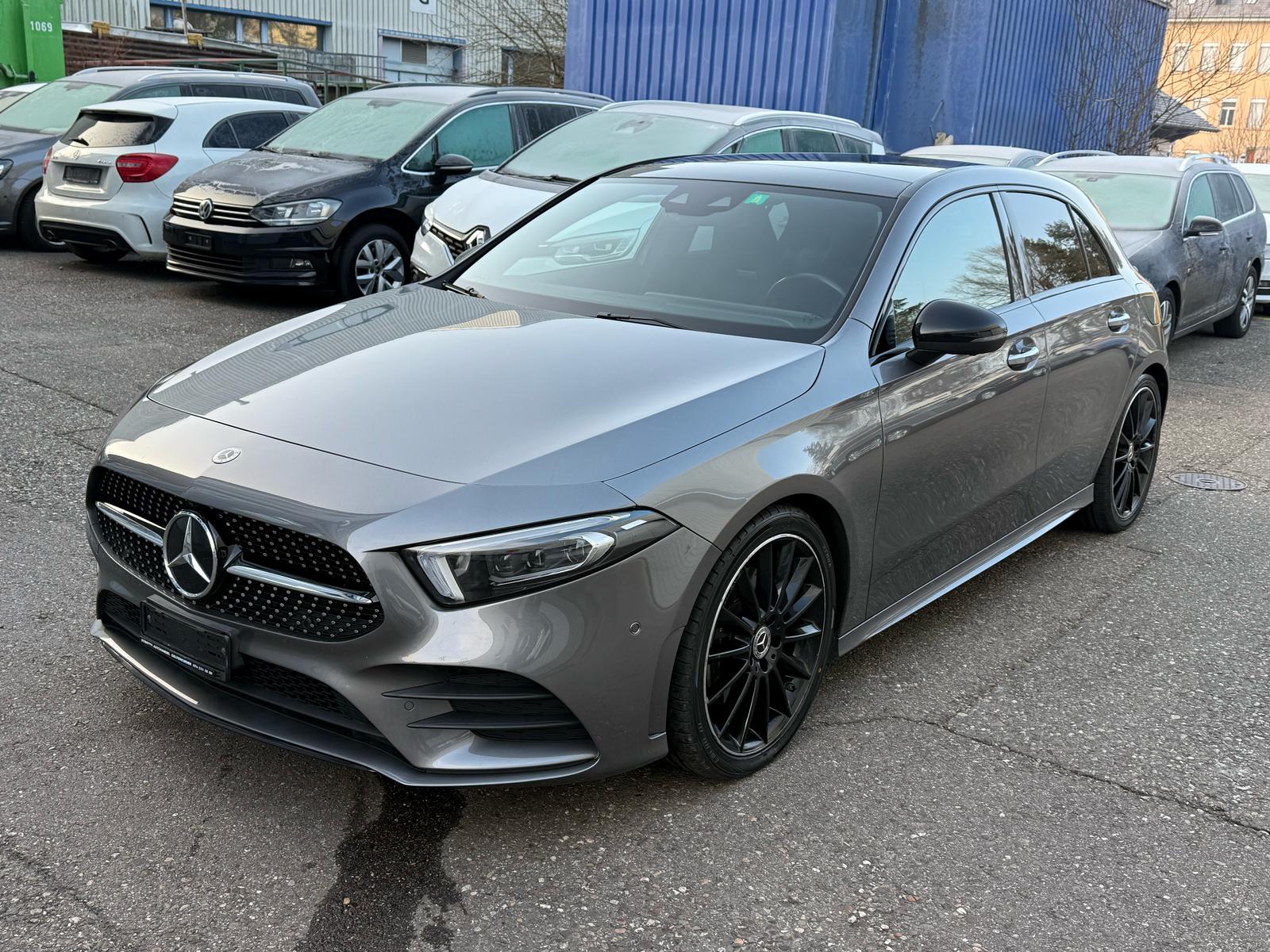 MERCEDES-BENZ A 220 AMG Line 7G-DCT 4Matic