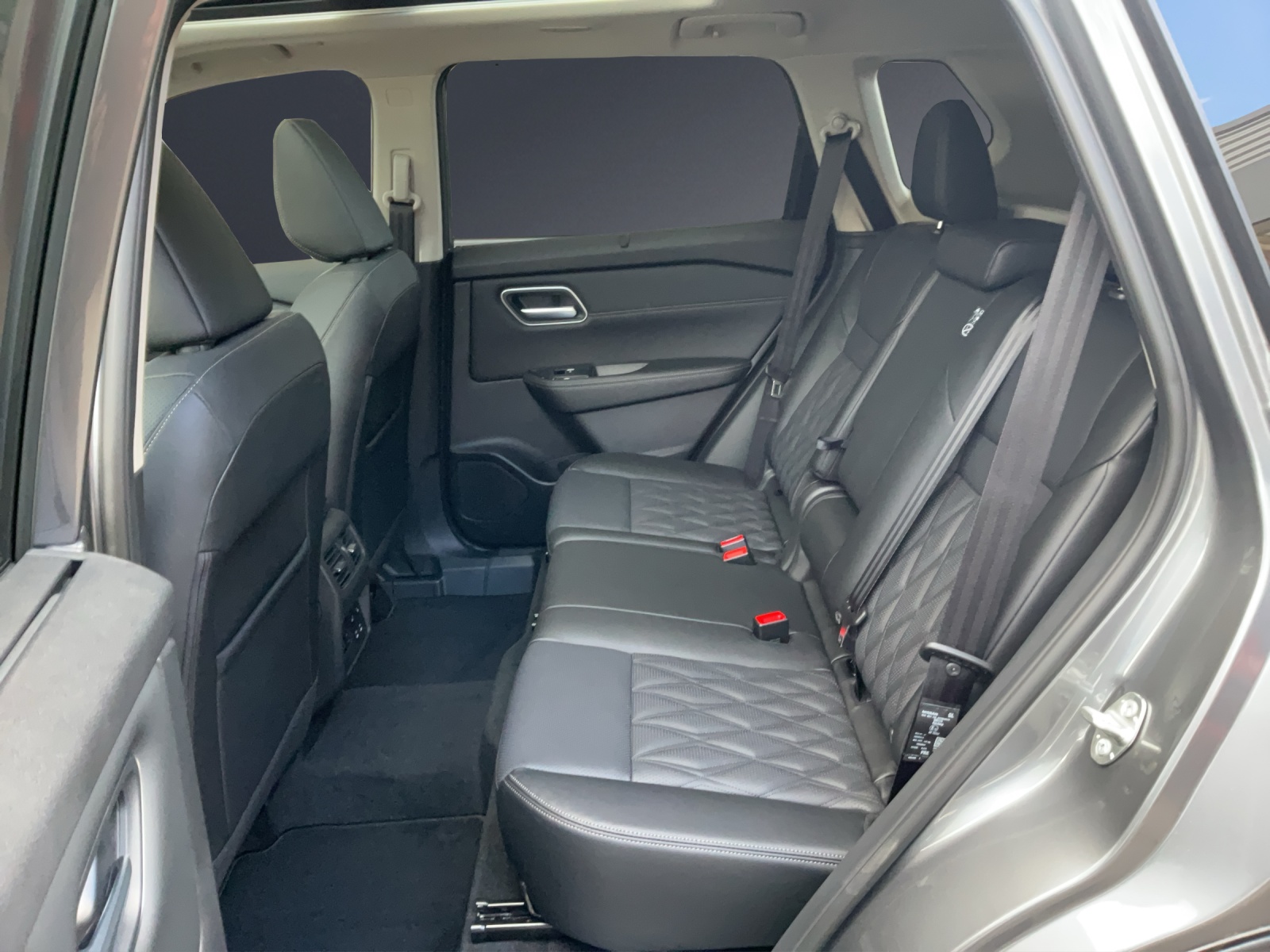 NISSAN X-Trail 1.5 VC-T e-Power 4WD Tekna+-image-11