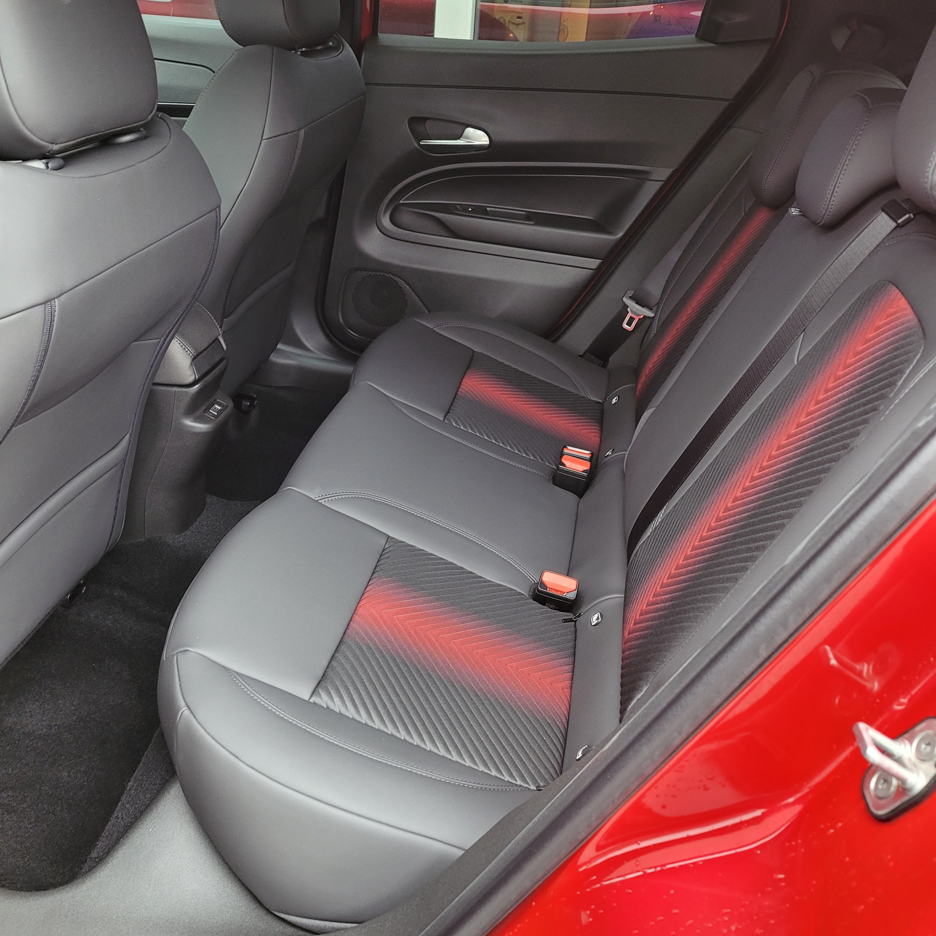ALFA ROMEO Junior BEV 156 54kWh Speciale-image-7