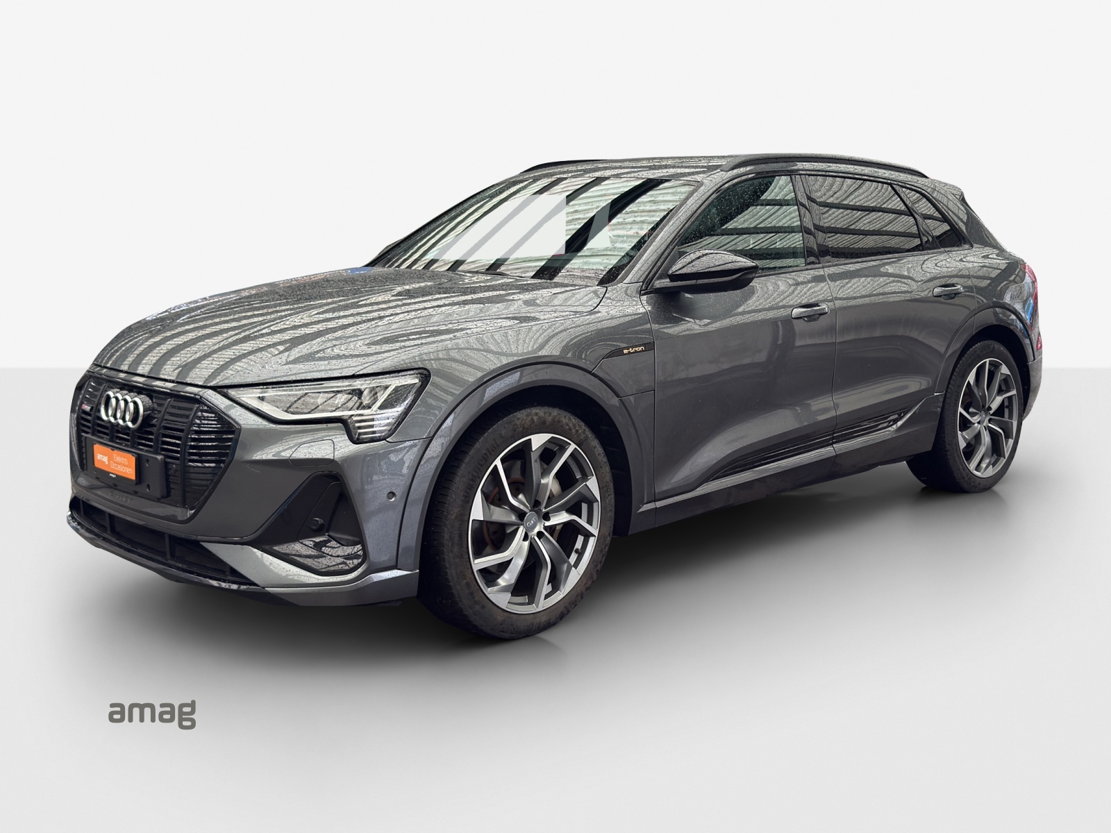 AUDI e-tron 55 S Line quattro-image-0