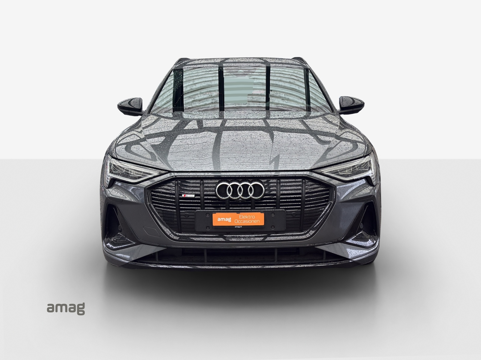 AUDI e-tron 55 S Line quattro-image-7