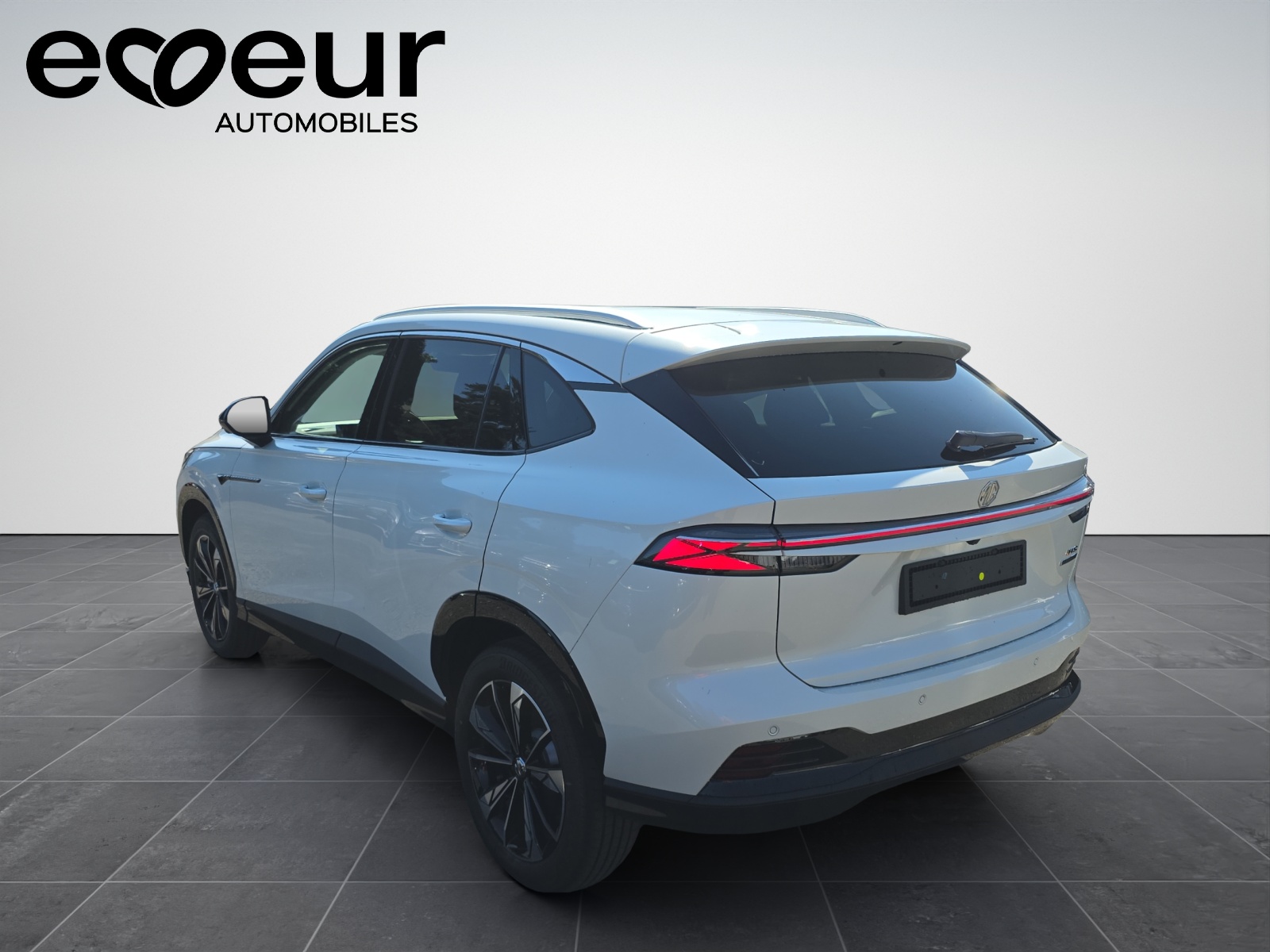 MG HS 1.5 Hybrid Luxury DEMO-image-3