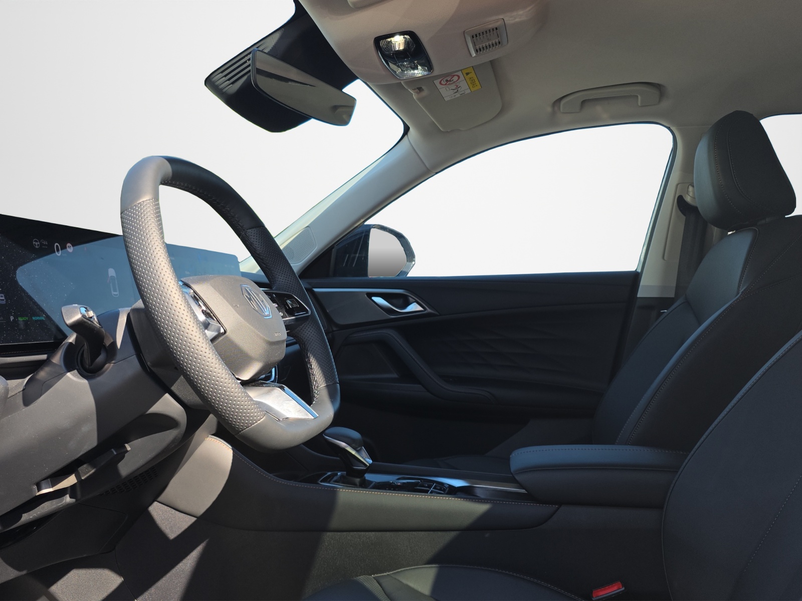 MG HS 1.5 Hybrid Luxury DEMO-image-9