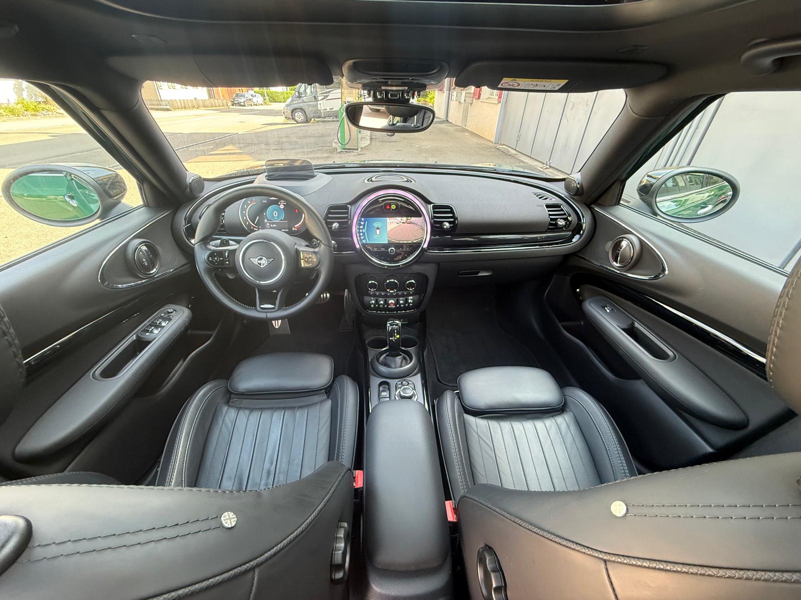 MINI Clubman Cooper John Cooper Works ALL4 Steptronic-image-9