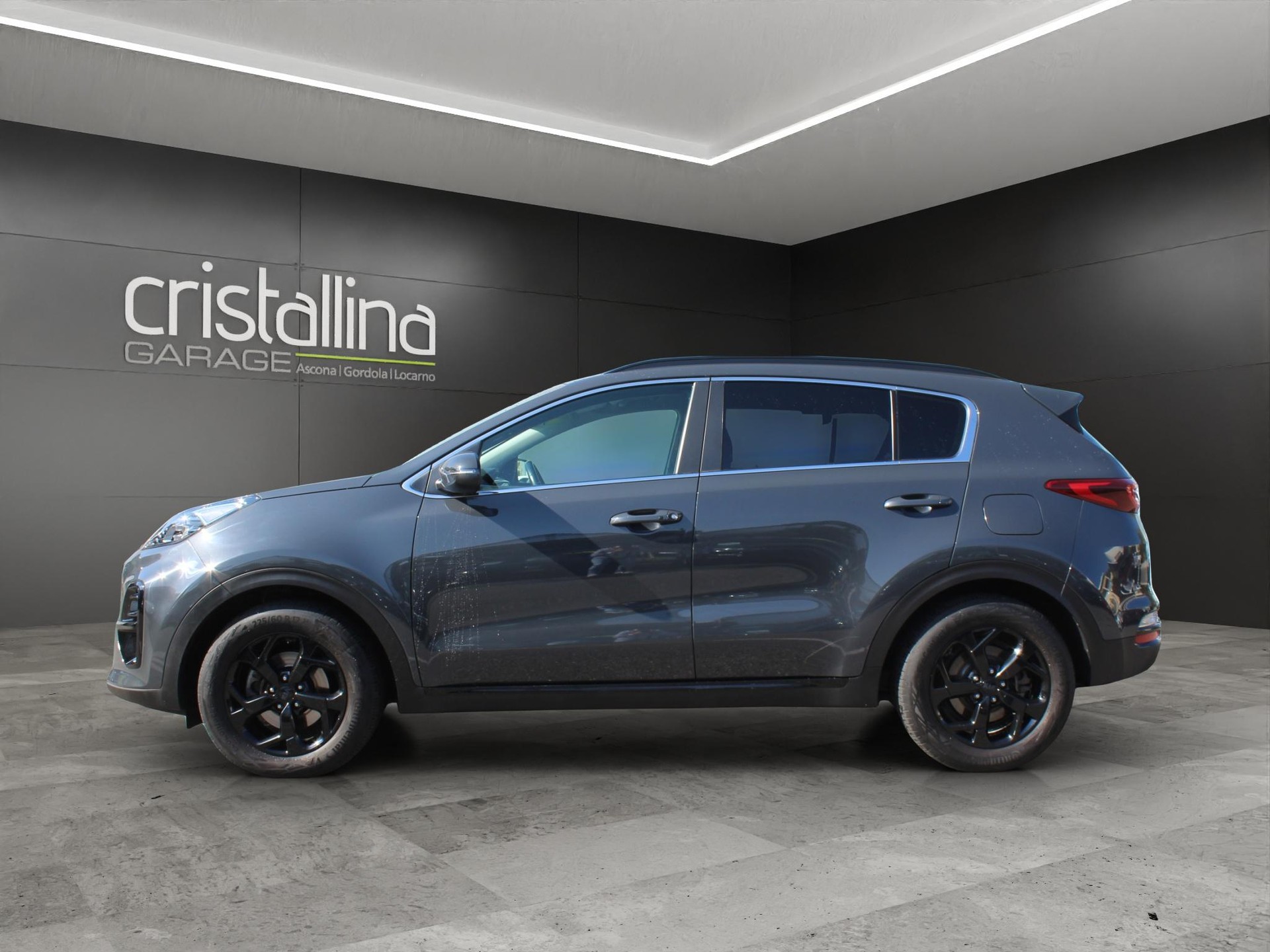 KIA Sportage 1.6 CRDi MHEV Black Edition-image-1