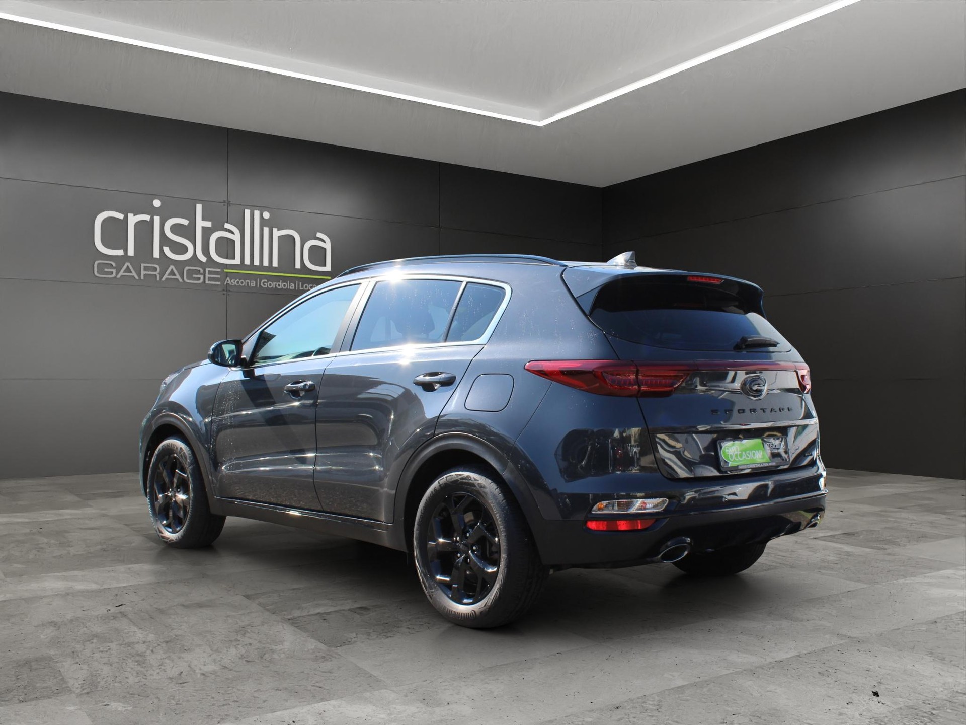 KIA Sportage 1.6 CRDi MHEV Black Edition-image-2