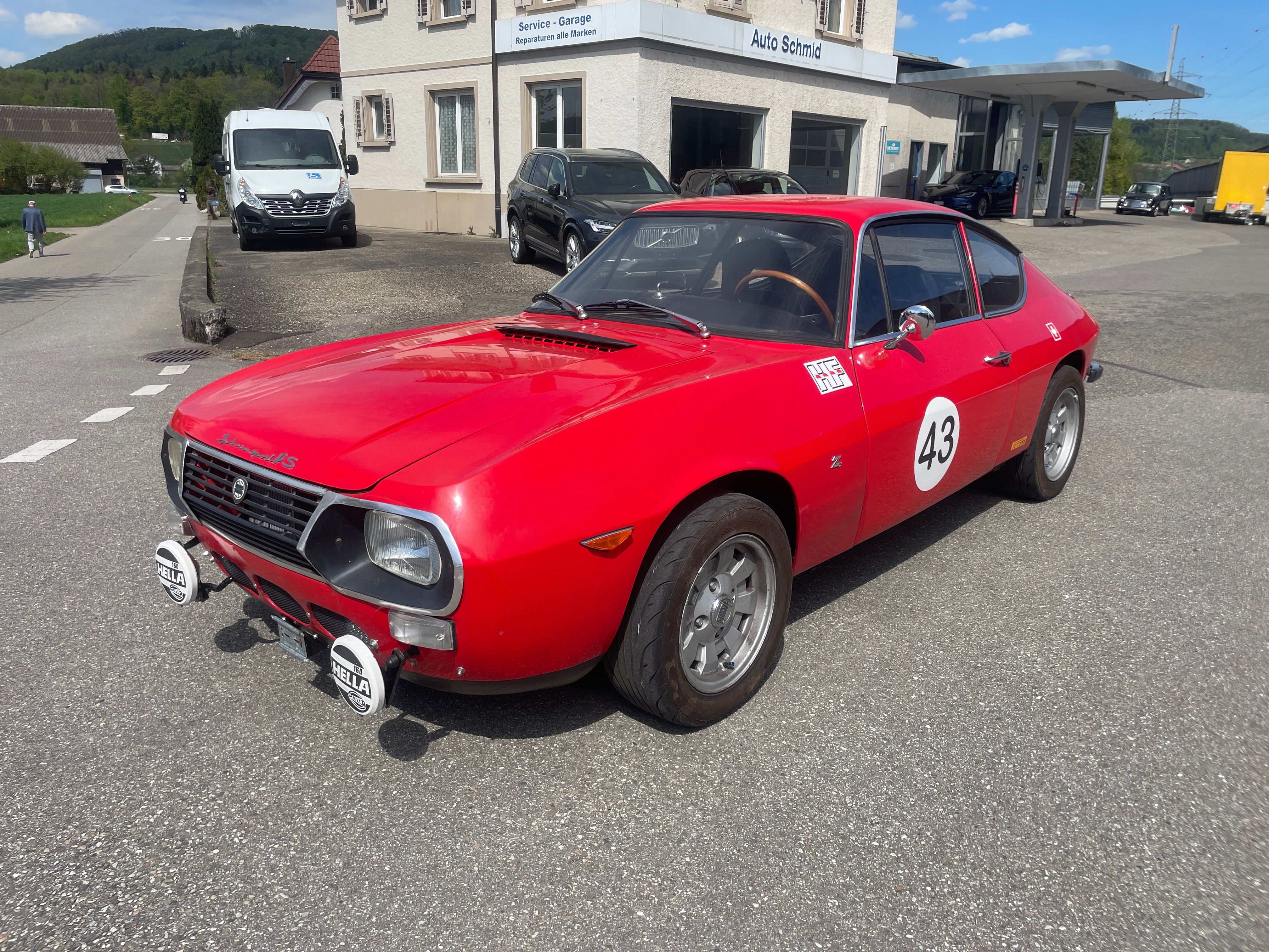 Car photo