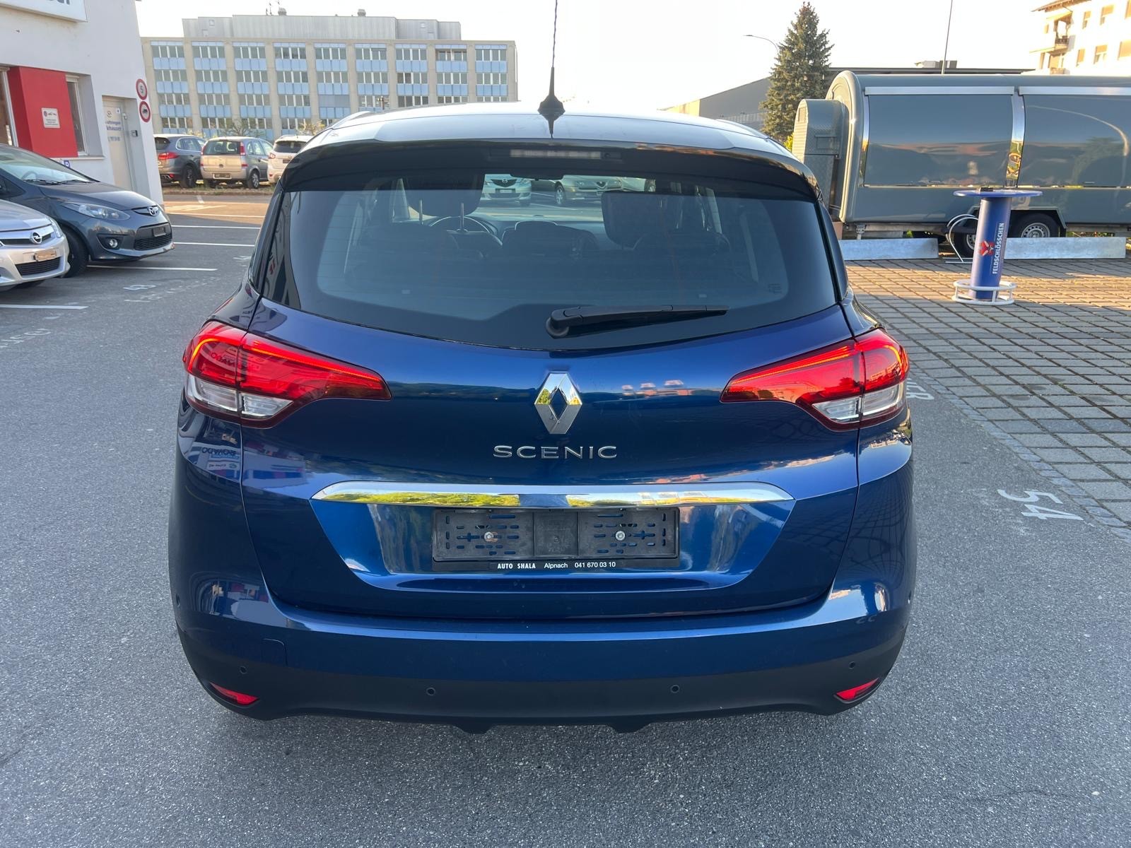RENAULT Scénic 1.3 16V Turbo Intens-image-4
