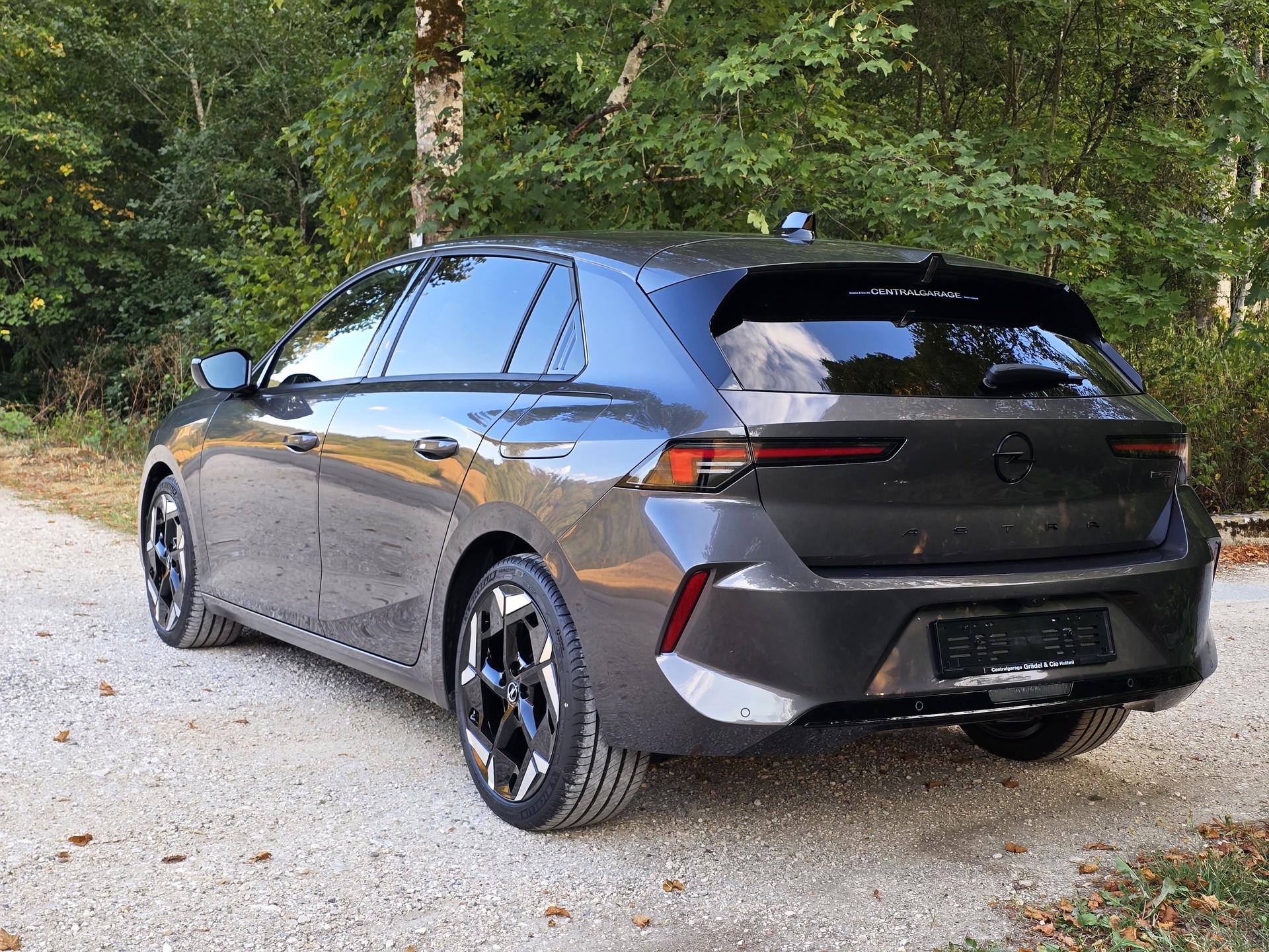 OPEL Astra 1.6 PHEV GS-showroom-element-2
