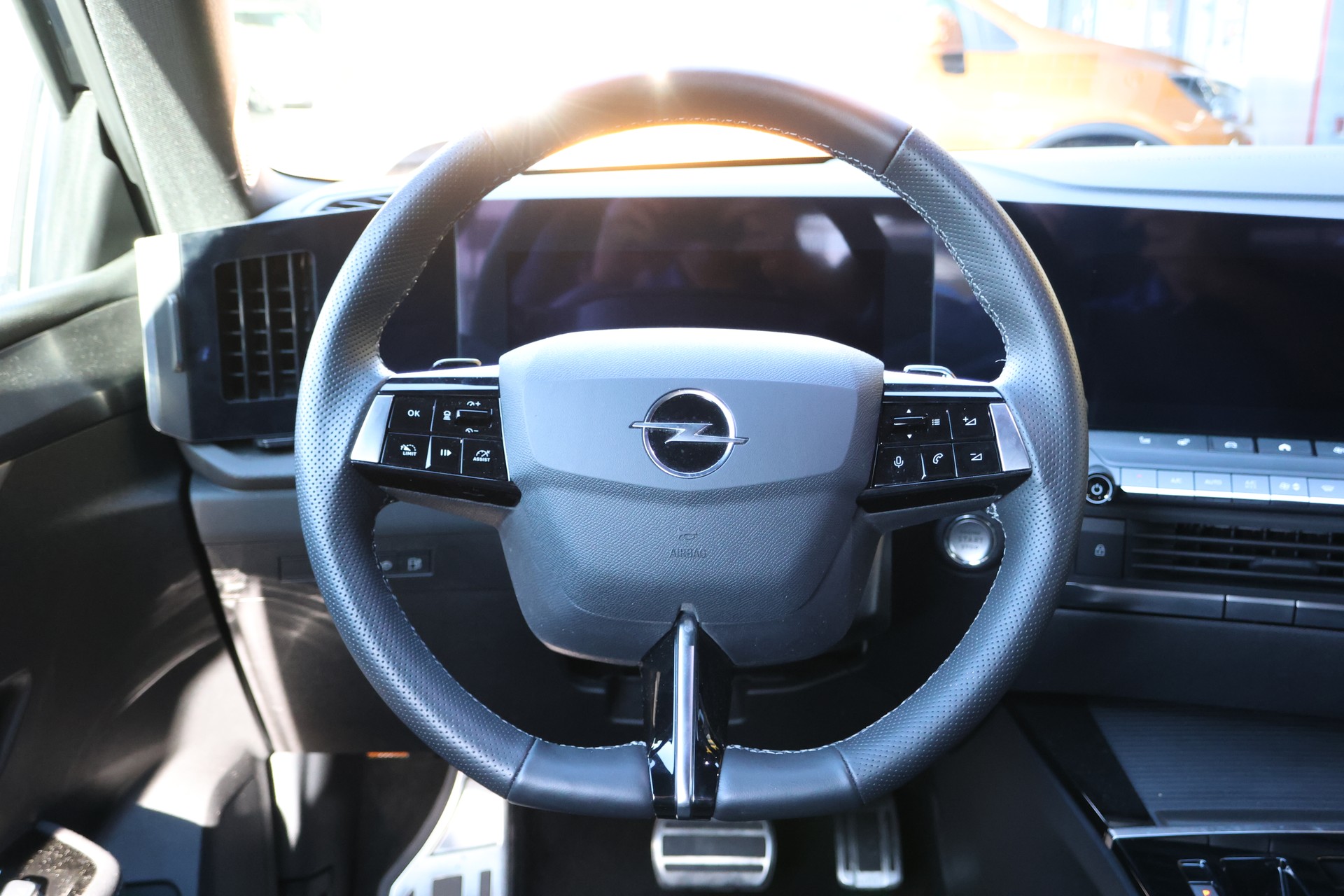 OPEL Astra 1.6 PHEV GS-image-4
