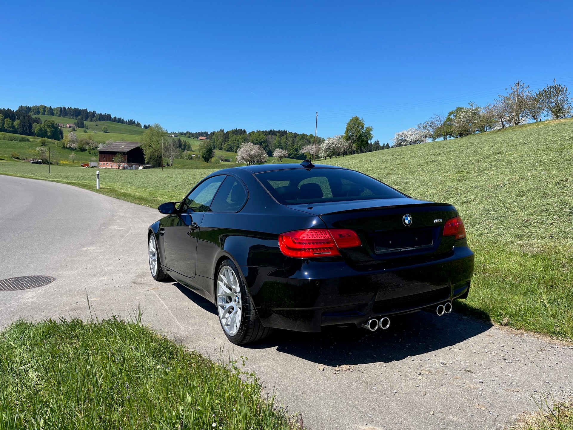 BMW M3 Competition / frisch ab MFK / komplett Original-image-2