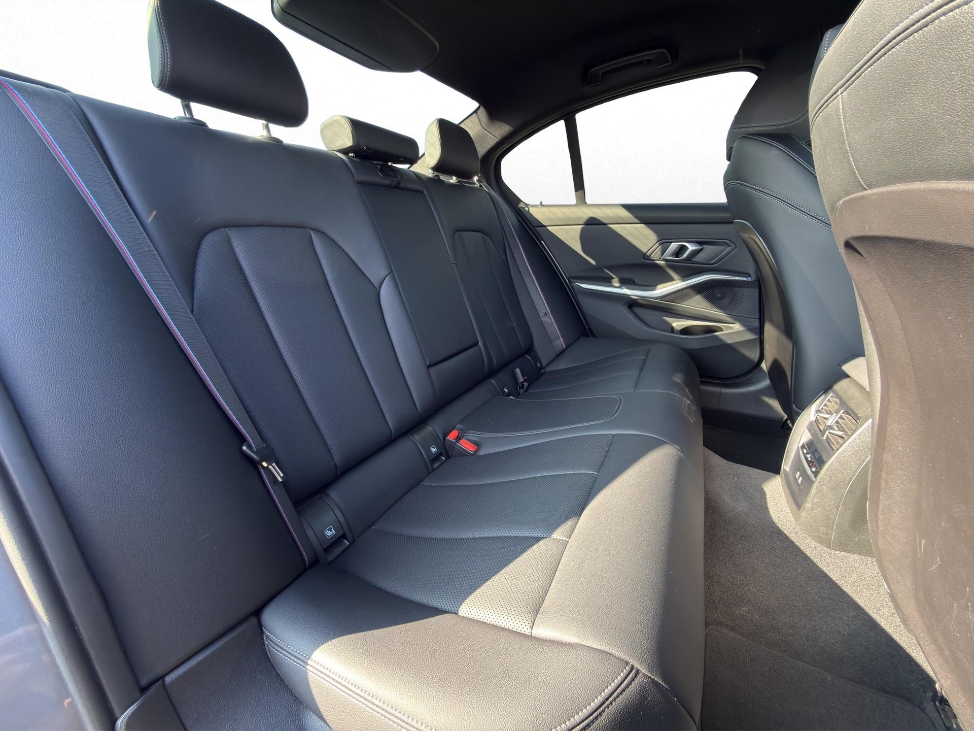 BMW 320d xDrive SAG-image-26