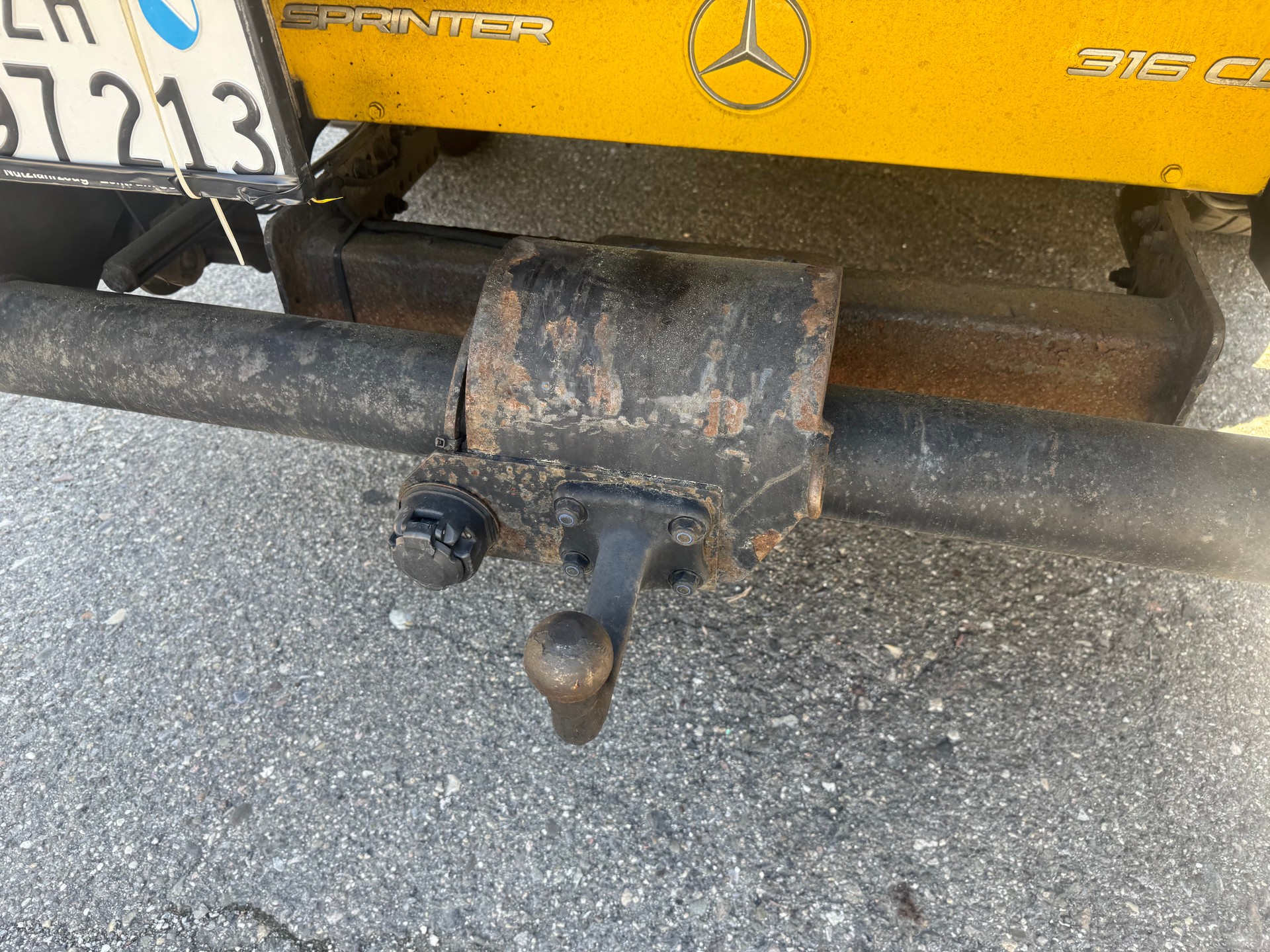 MERCEDES-BENZ 316 CDI-image-12