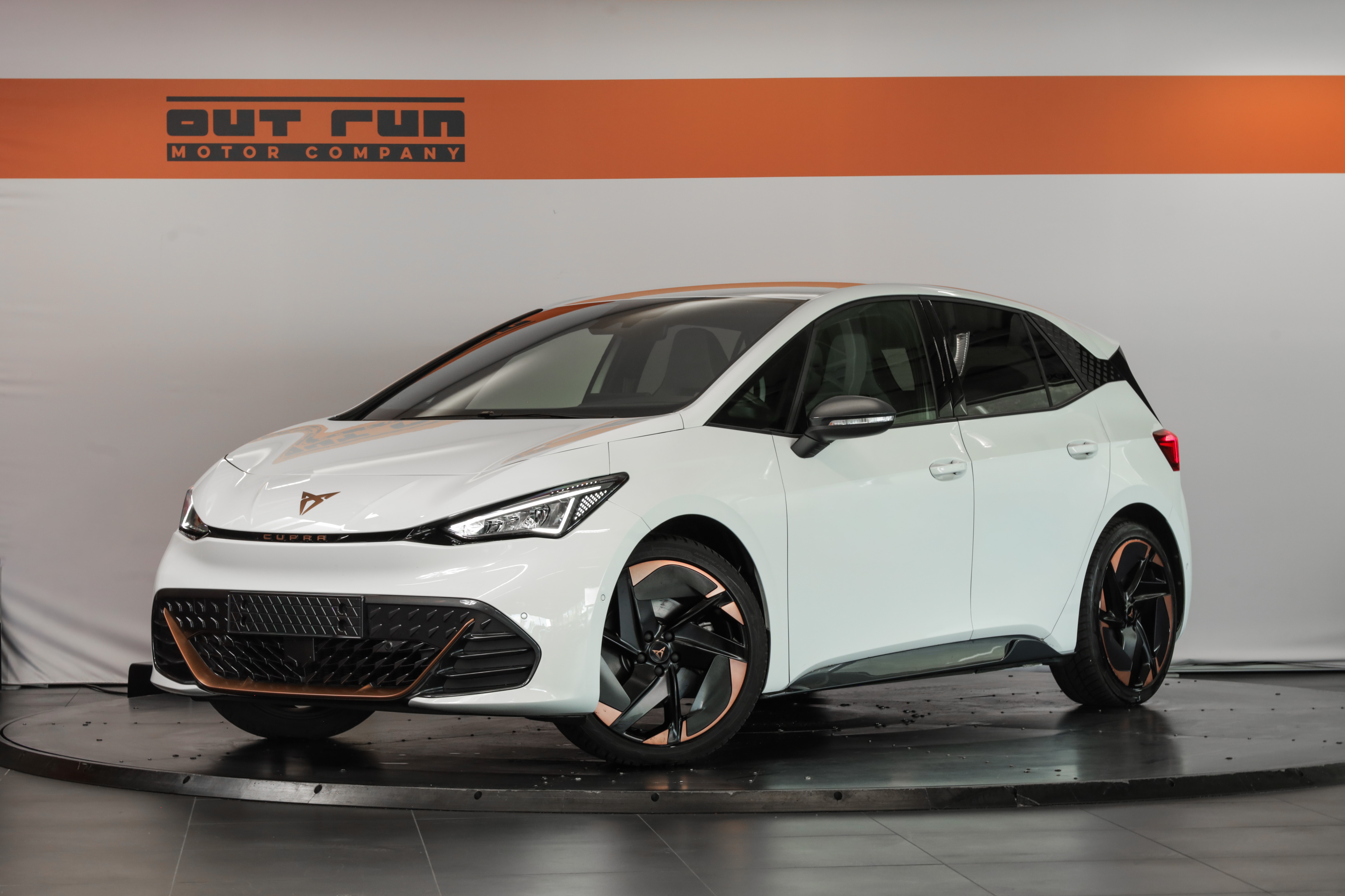 Cupra Born 77kWh