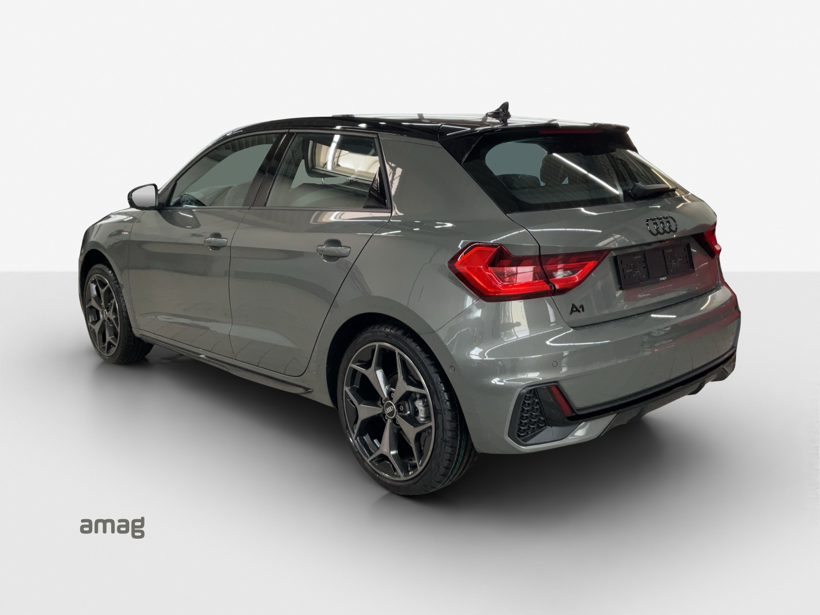 AUDI A1 Sportback 30 TFSI S Line Attraction S-tronic-image-2