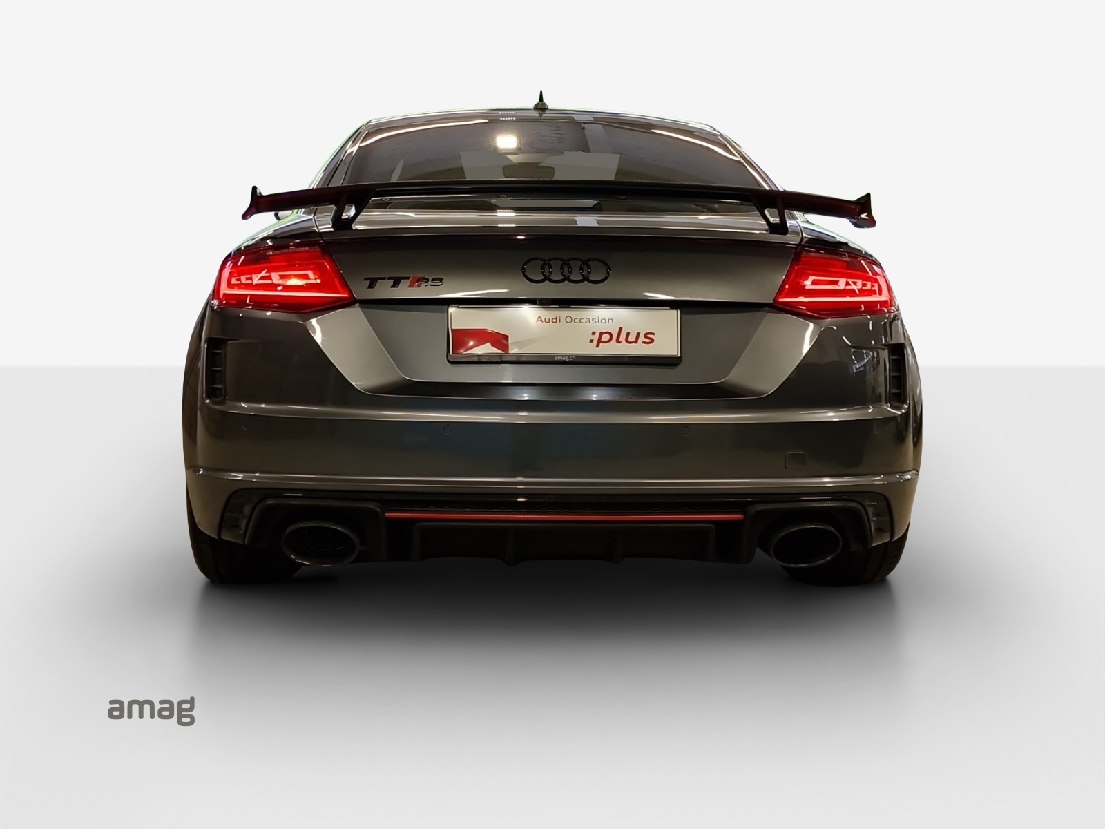 AUDI TT Coupé TTRS quattro S-tronic-image-3