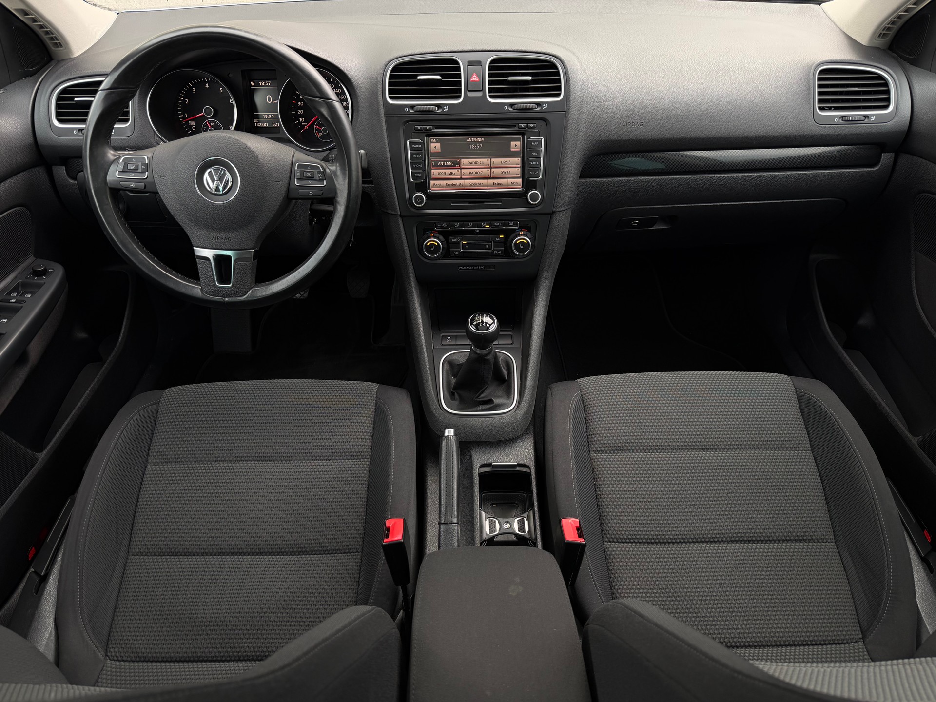 VW Golf Variant 1.4 TSI Team-image-8