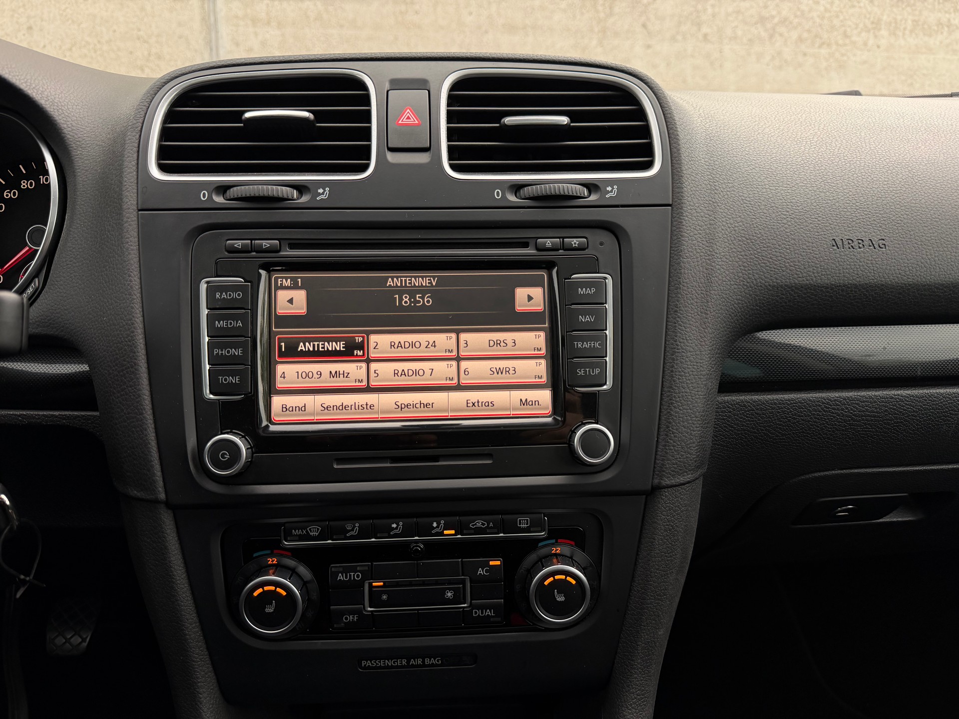 VW Golf Variant 1.4 TSI Team-image-9