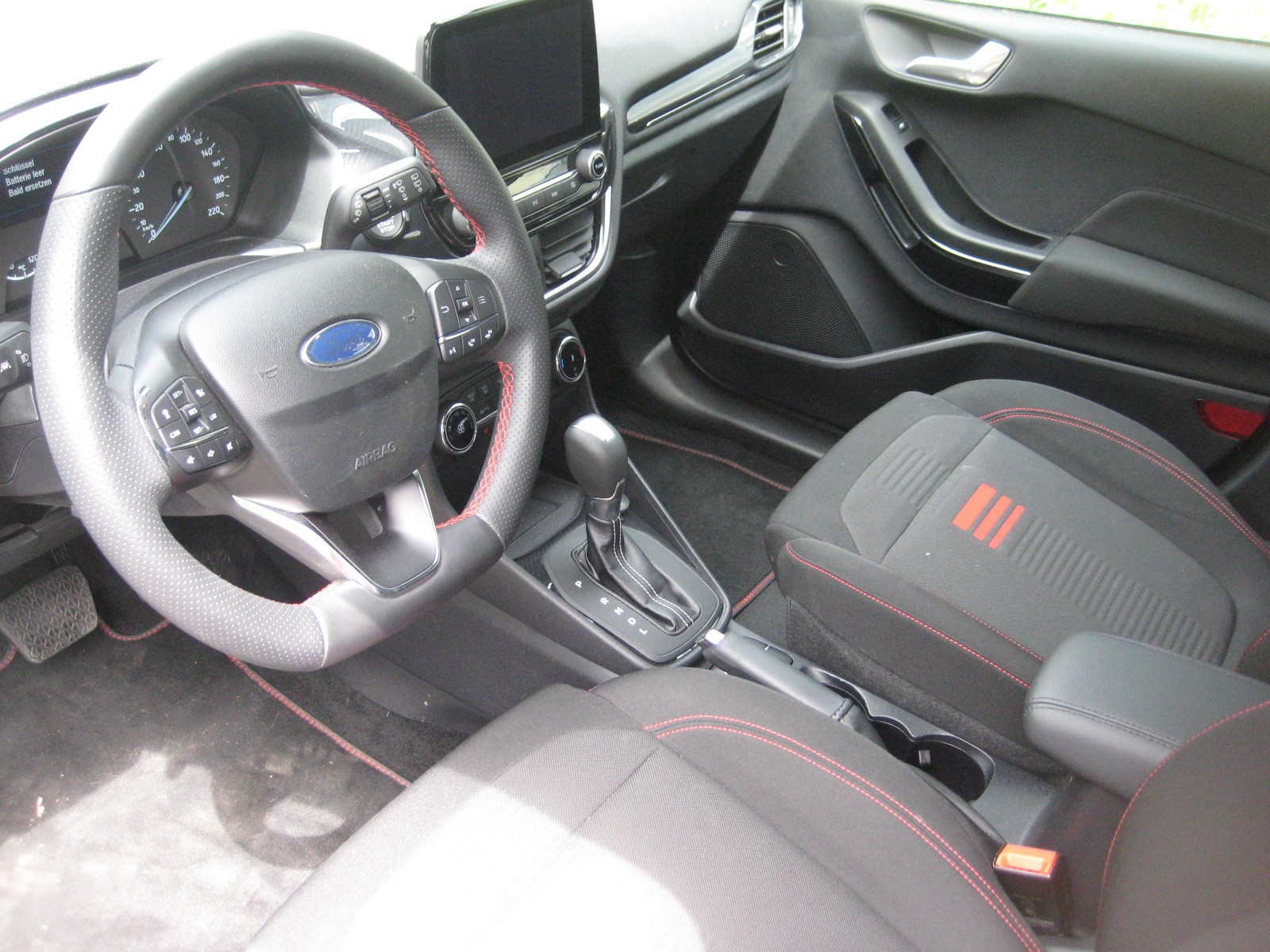 FORD Fiesta 1.0 SCTi MHEV ST Line X Automat-image-5