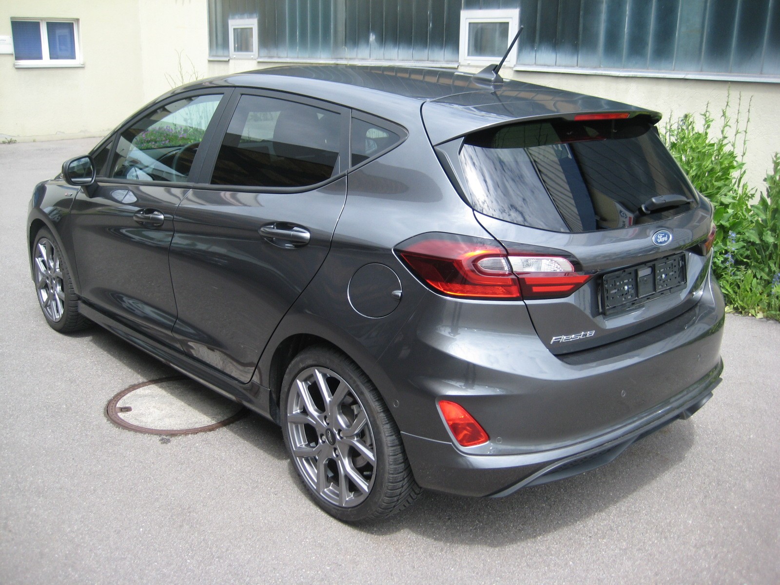 FORD Fiesta 1.0 SCTi MHEV ST Line X Automat-image-2