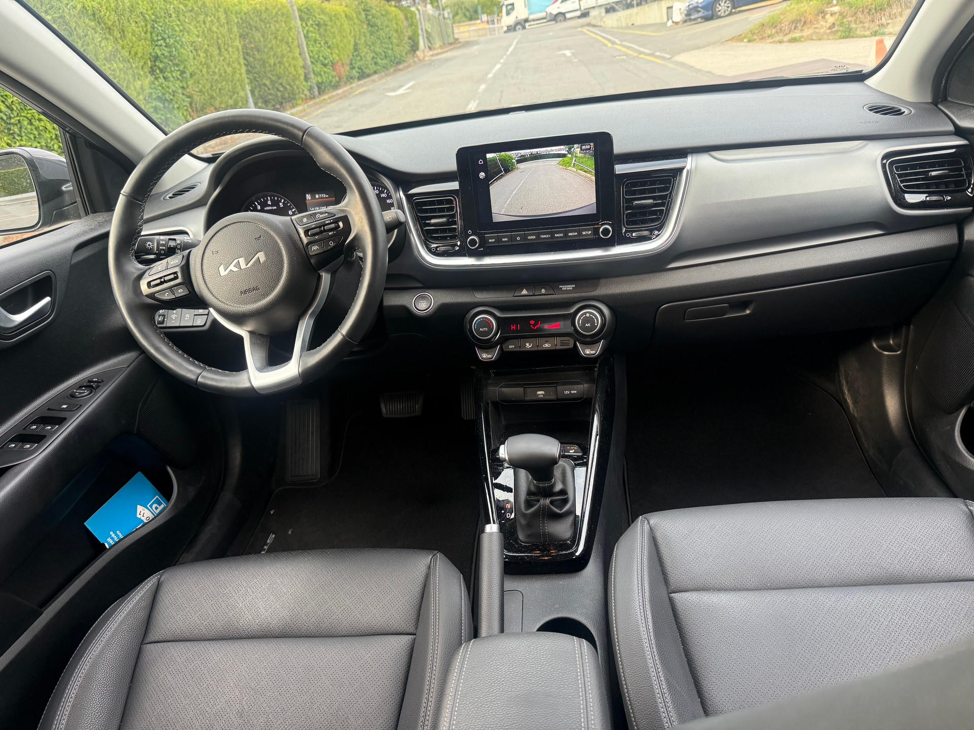 KIA Stonic 1.0 T-GDI MHEV Style DCT-image-9