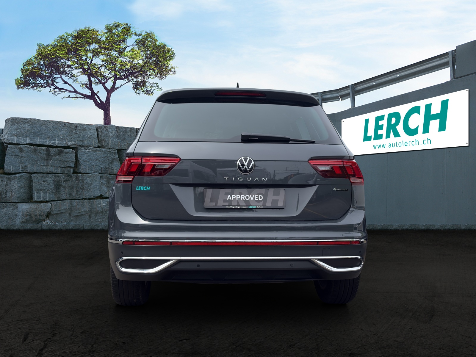 VW Tiguan 2.0TSI Elegance 4Motion DSG-image-4