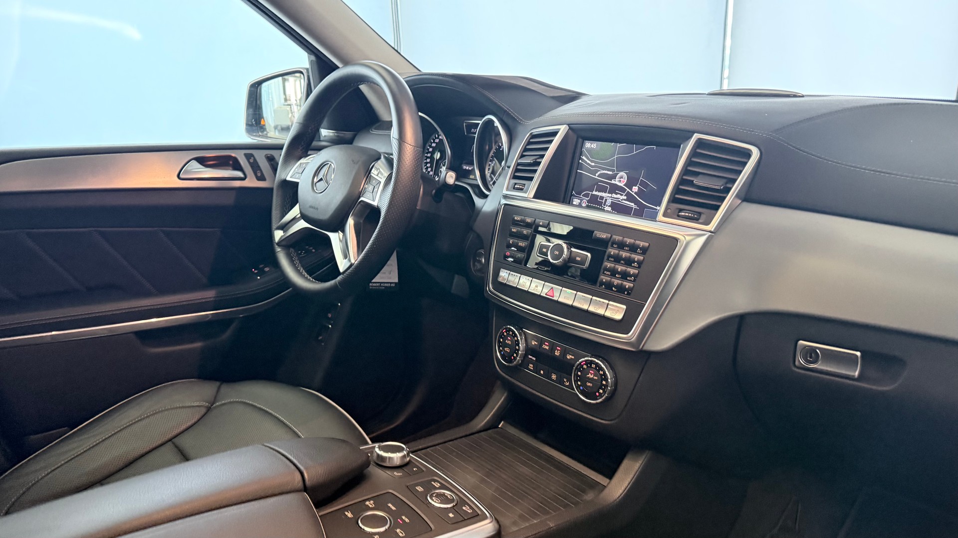 MERCEDES-BENZ GL 350 V6 CDI BlueTec-image-27