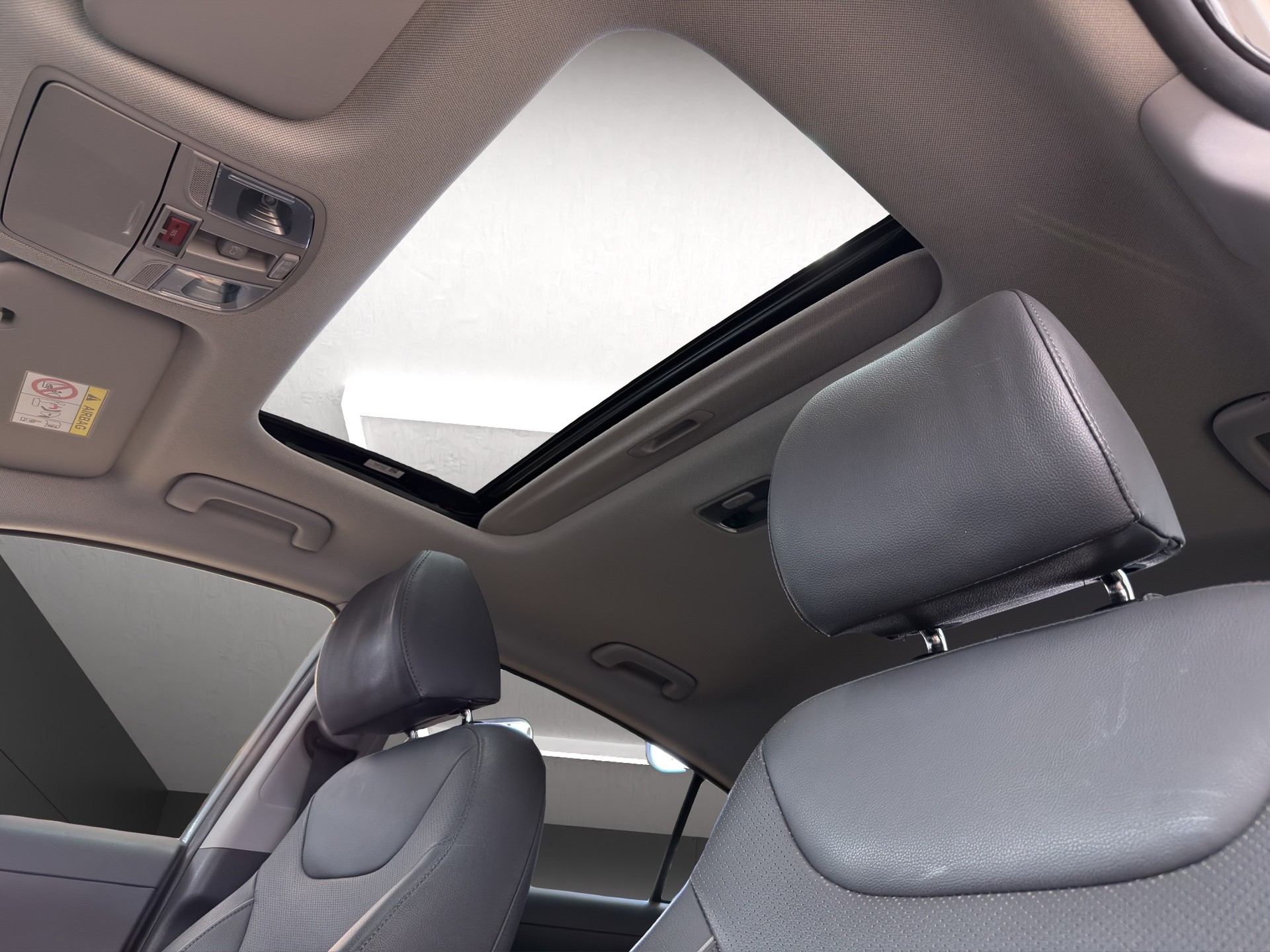 HYUNDAI Ioniq electric Vertex-image-13