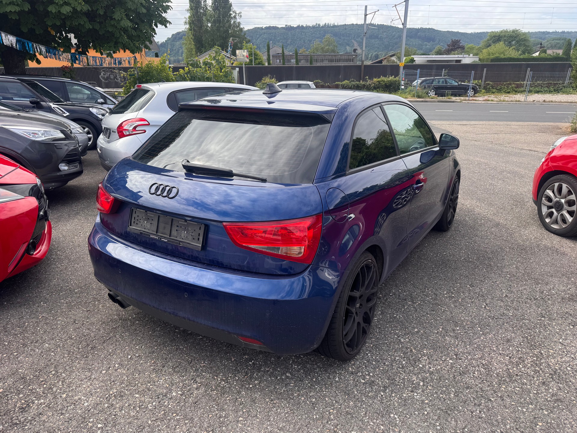 AUDI A1 1.4 TFSI Ambition-image-4
