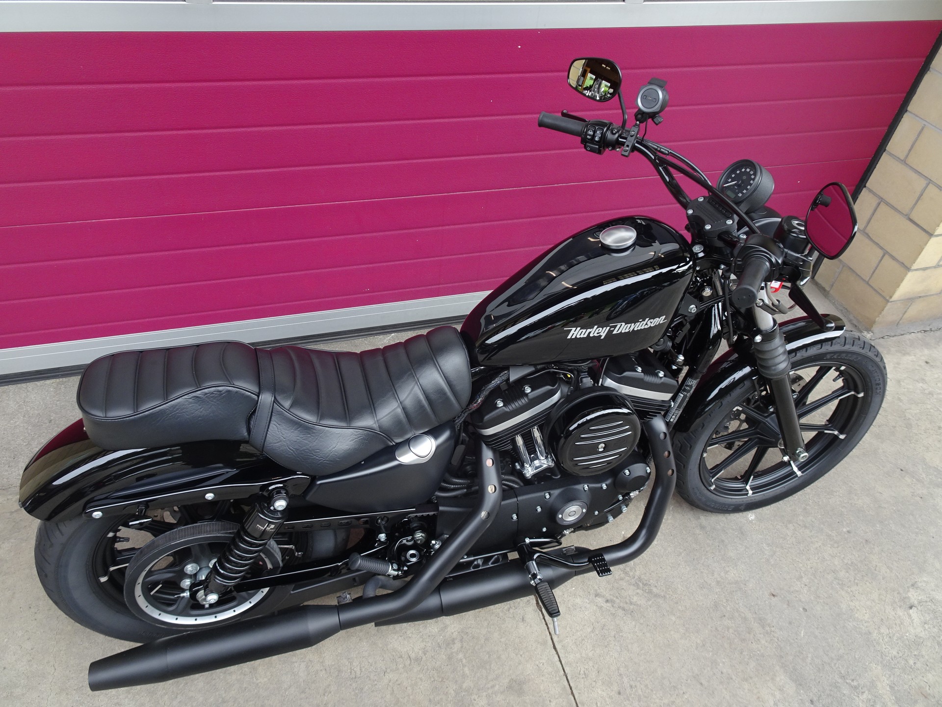 HARLEY-DAVIDSON XL 883 N Sportster Iron ABS-image-14