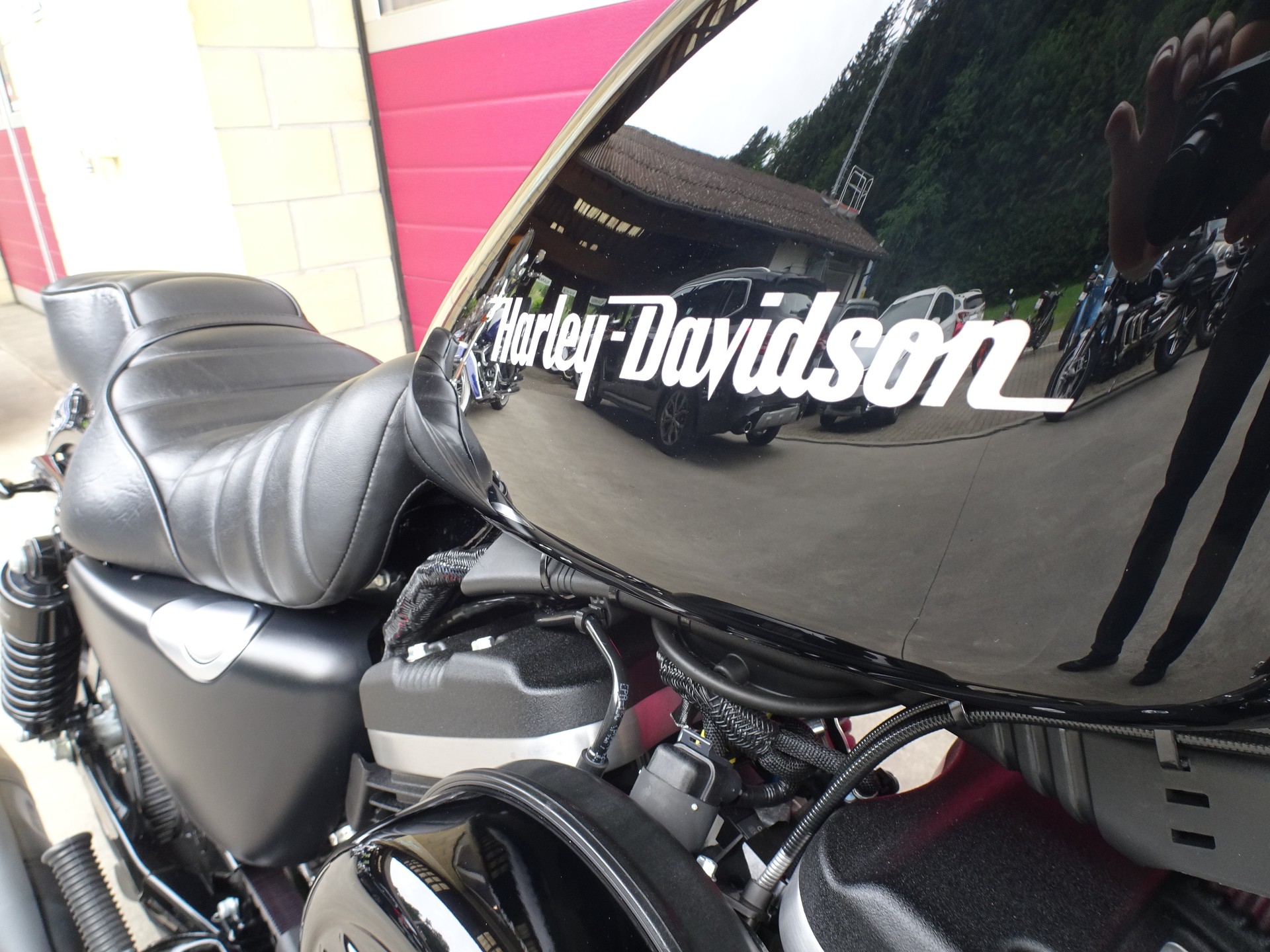 HARLEY-DAVIDSON XL 883 N Sportster Iron ABS-image-13