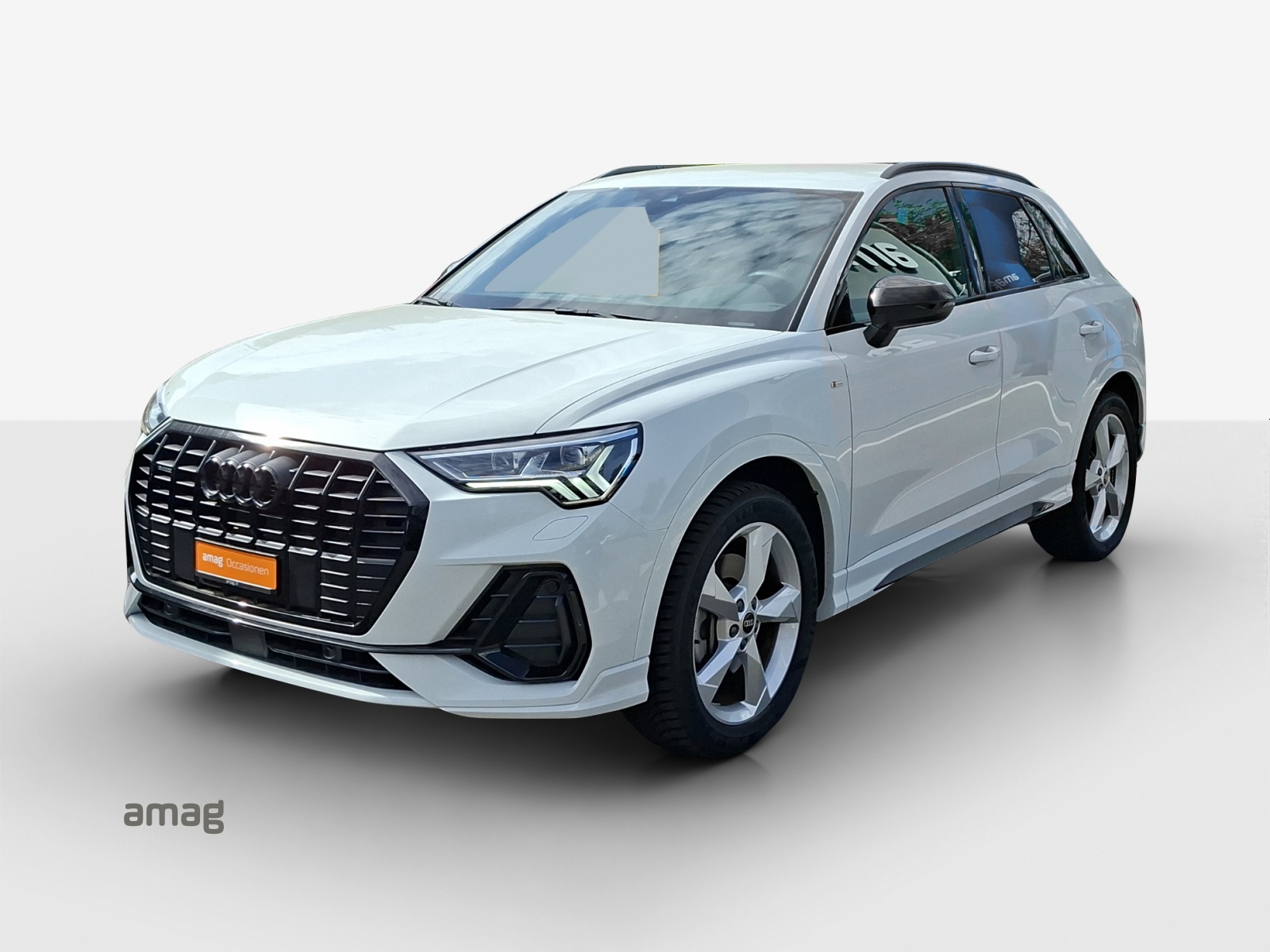 AUDI Q3 Sportback 40 TDI S line quattro S-tronic-image-0