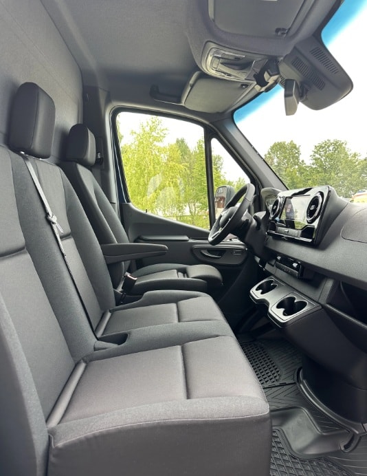 MERCEDES-BENZ Sprinter 319 CDI Standard 9G-TRONIC 4x4-image-15