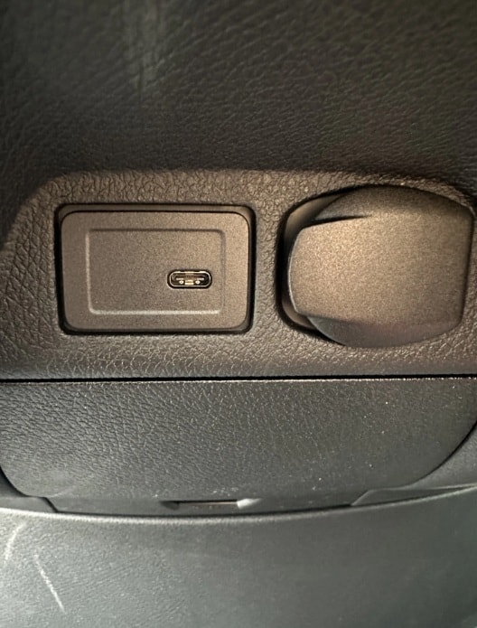 MERCEDES-BENZ Sprinter 319 CDI Standard 9G-TRONIC 4x4-image-12