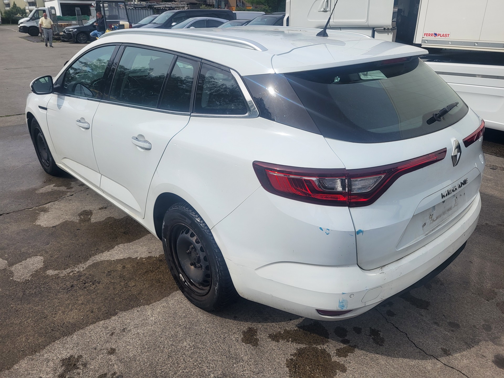 RENAULT Mégane Grandtour 1.5 dCi Business EDC-image-4