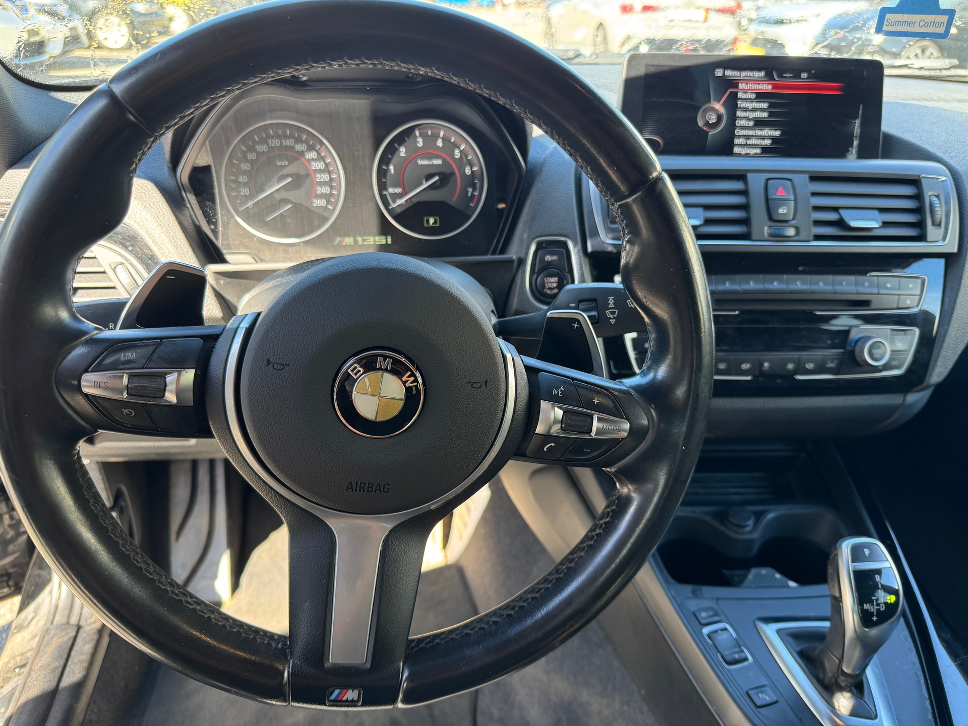 BMW M135i xDrive Steptronic-image-17