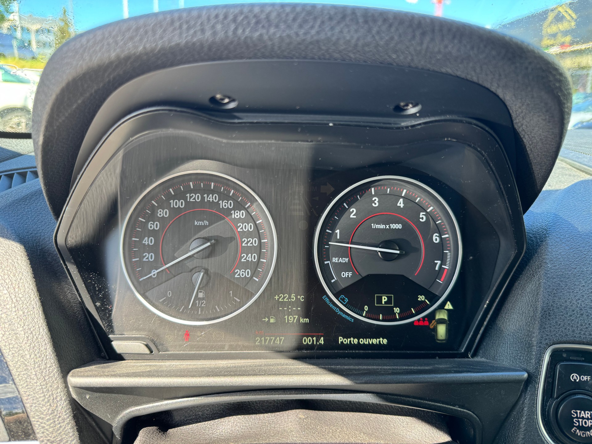 BMW M135i xDrive Steptronic-image-14