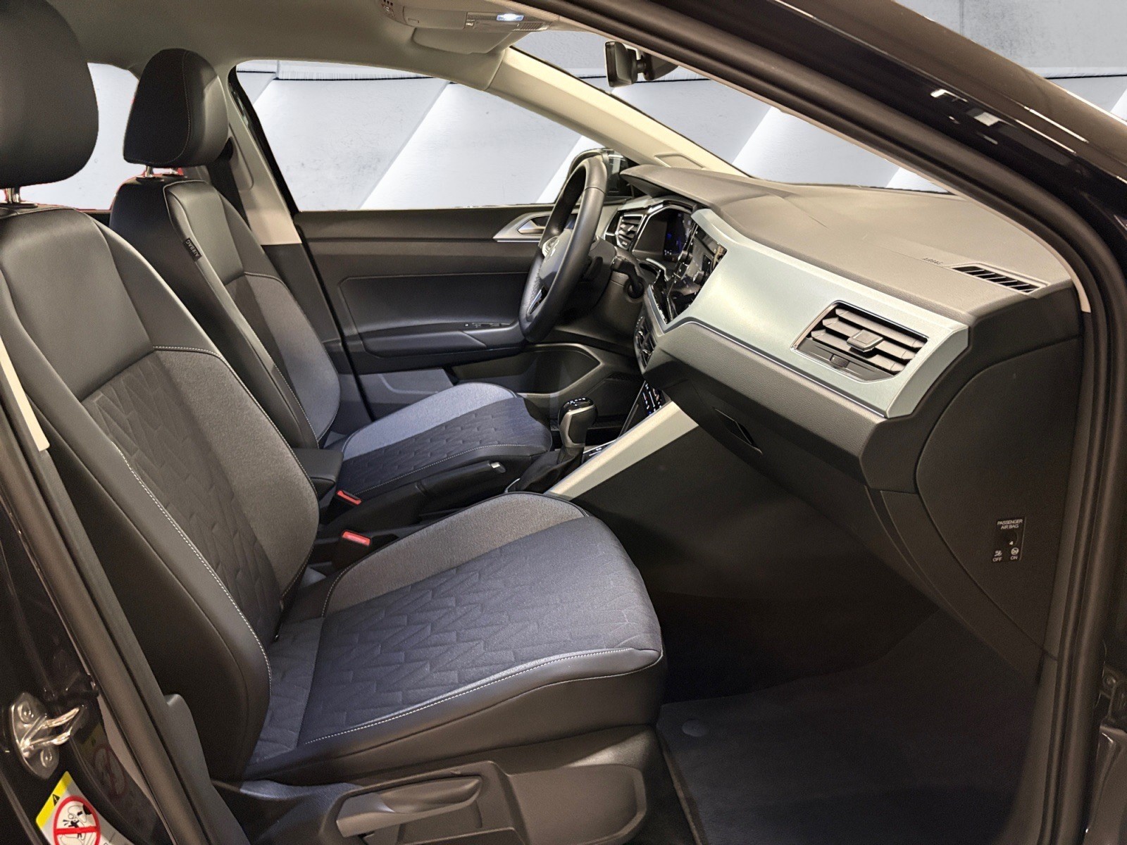 VW Taigo 1.0 TSI Life DSG-image-13