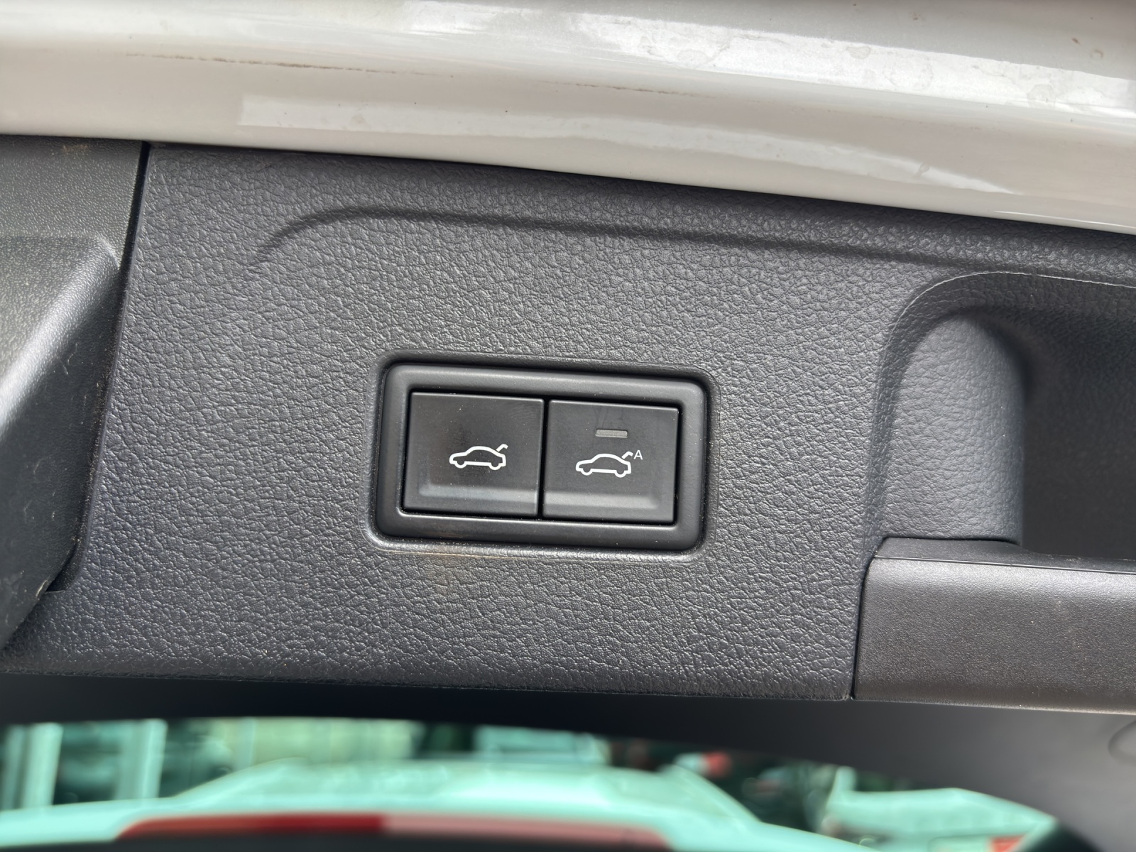 VW Passat Alltrack 2.0 TDI 4Motion DSG mit AHK, Standheizung & Winterräder-image-8