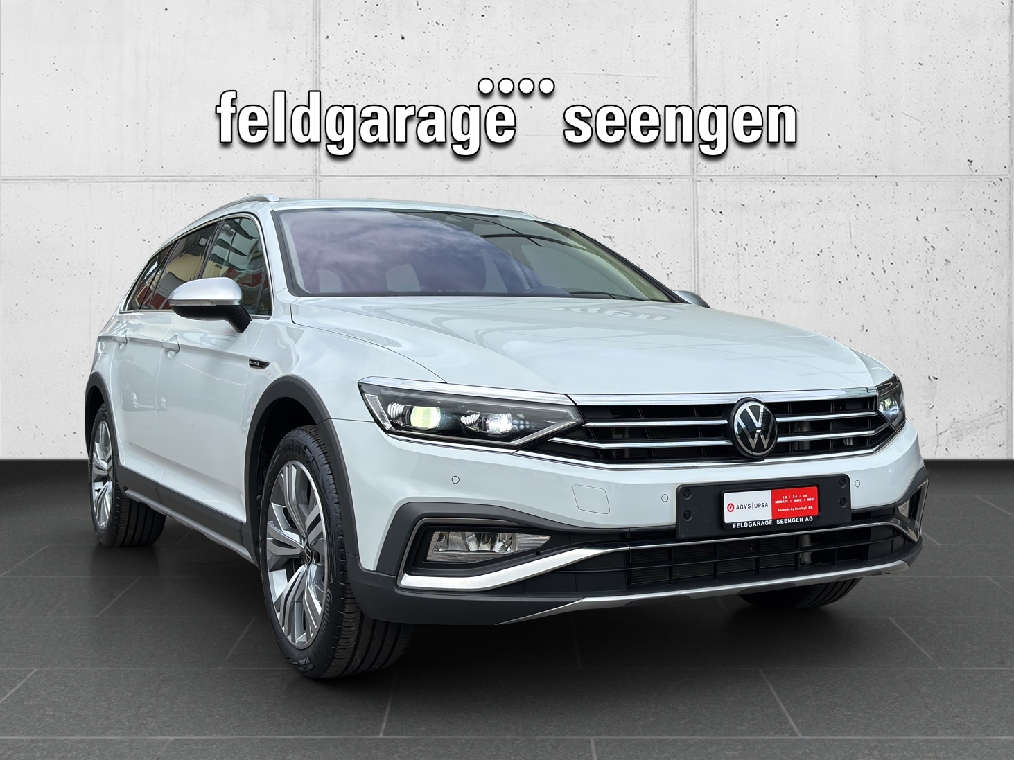 VW Passat Alltrack 2.0 TDI 4Motion DSG mit AHK, Standheizung & Winterräder-image-2