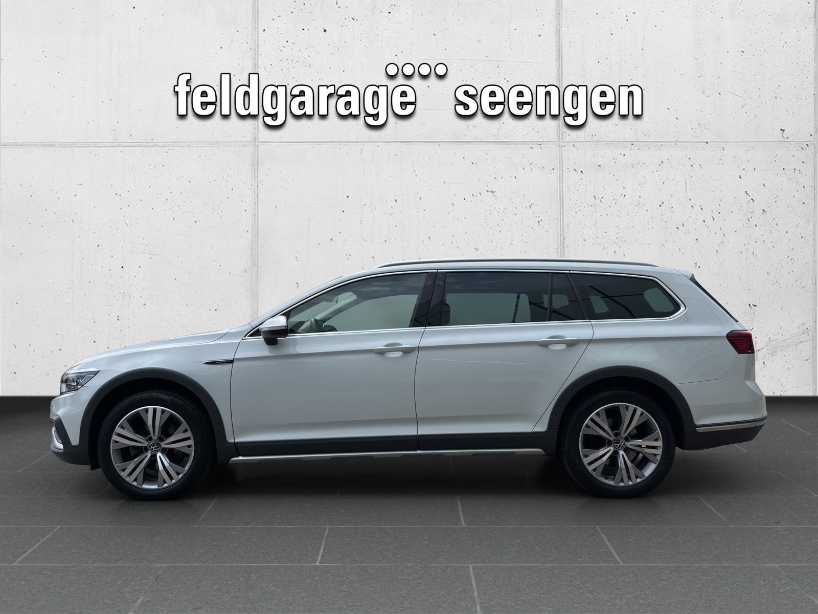 VW Passat Alltrack 2.0 TDI 4Motion DSG mit AHK, Standheizung & Winterräder-image-1