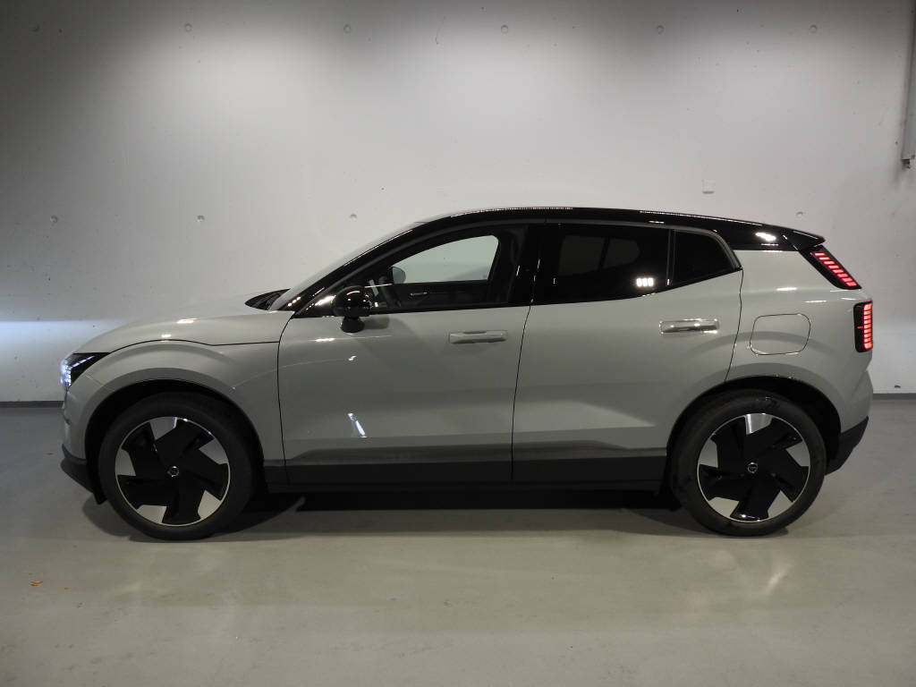 VOLVO EX 30 E60 Plus-image-2