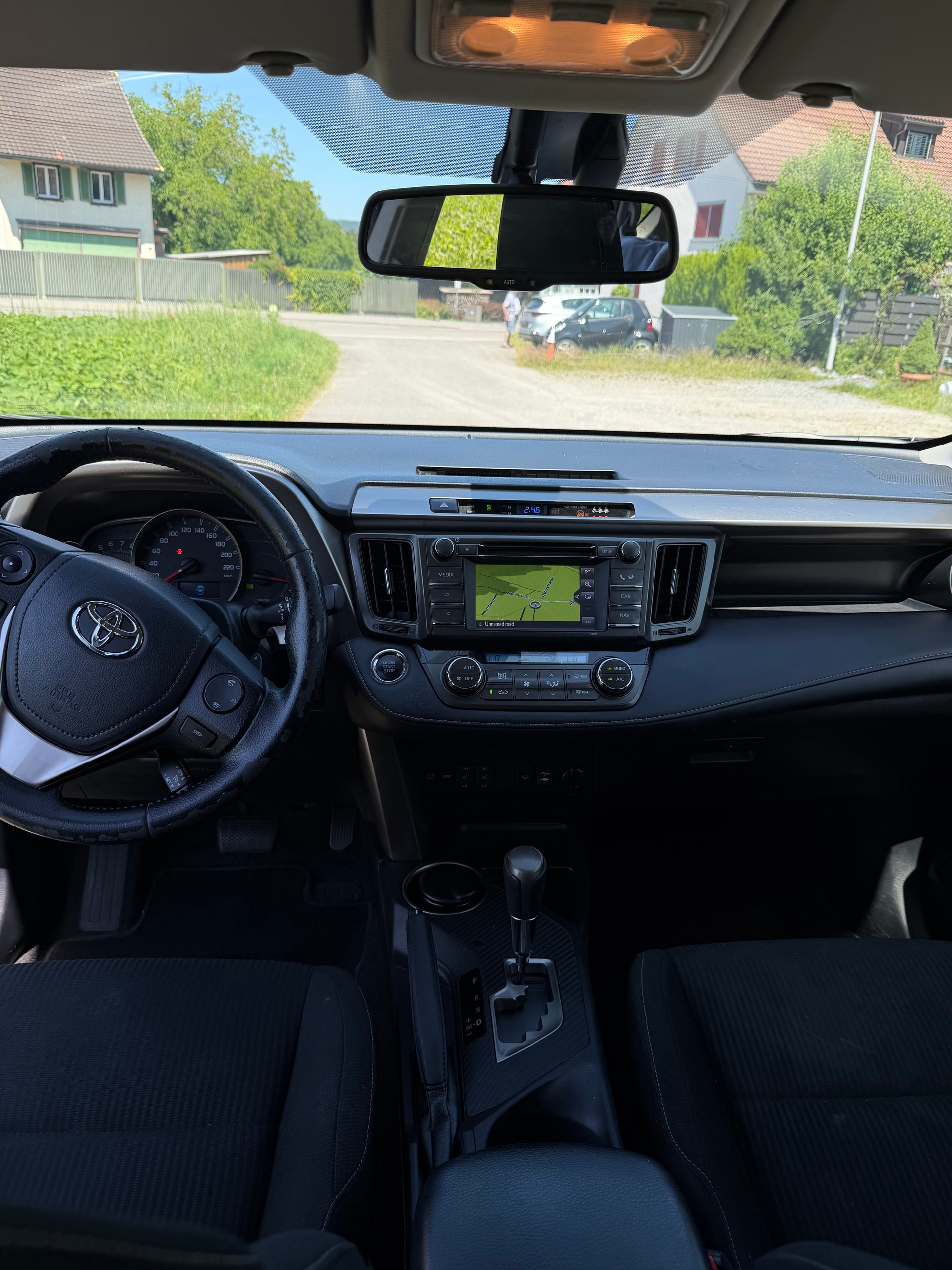 TOYOTA RAV-4 2.0 16V Style Multidrive S/ FRISCH AB MFK & SERVICE. SEHR GUTE ZUSTAND. AHK.1500kg-image-11